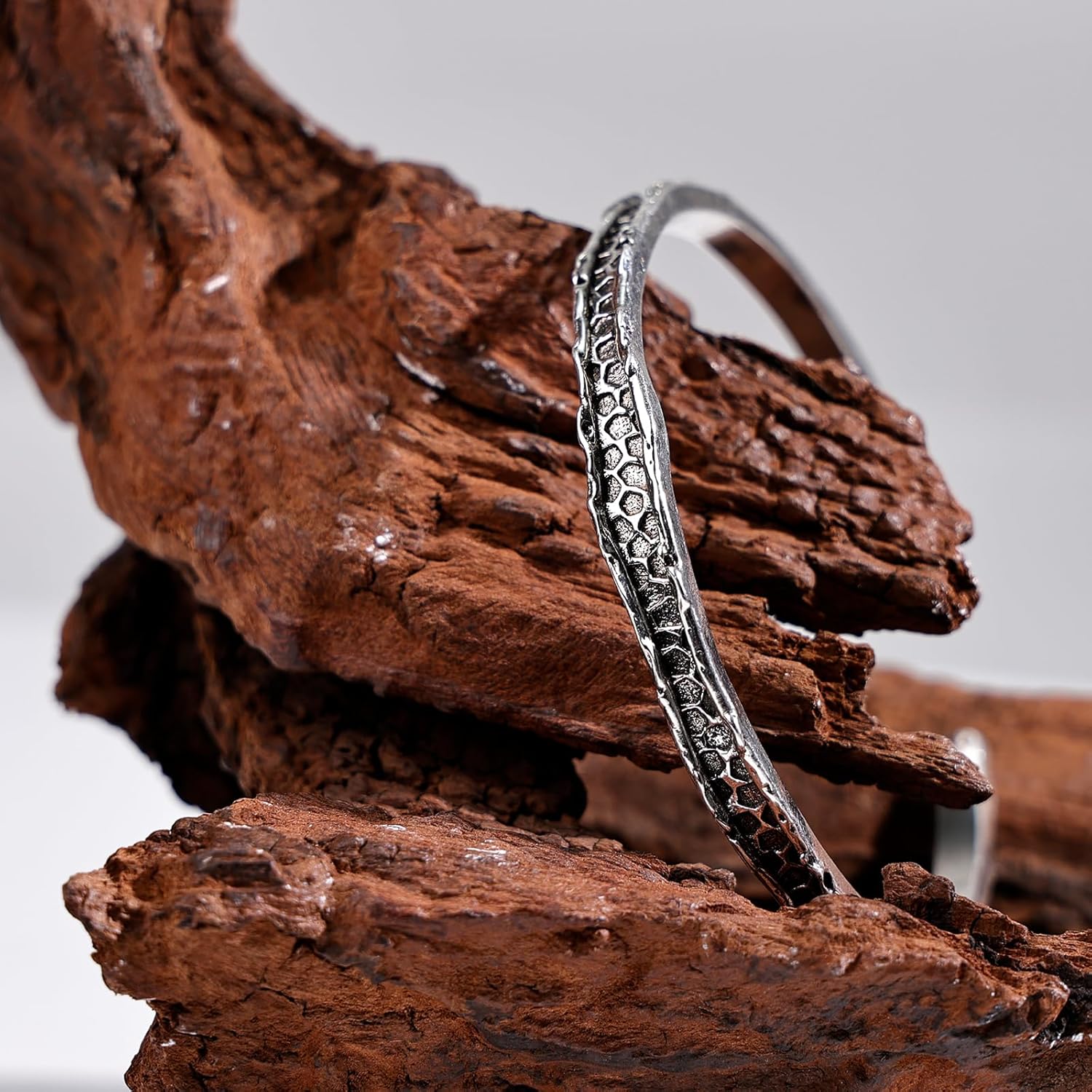 Handmade 925 Sterling Silver Open Cuff Bracelet, Vintage Jewelry with Hammered Groove and Geometric Detailing for Women for Daughter Granddaughter Mom Sister Mothers Day Valentine Gift - Image 3