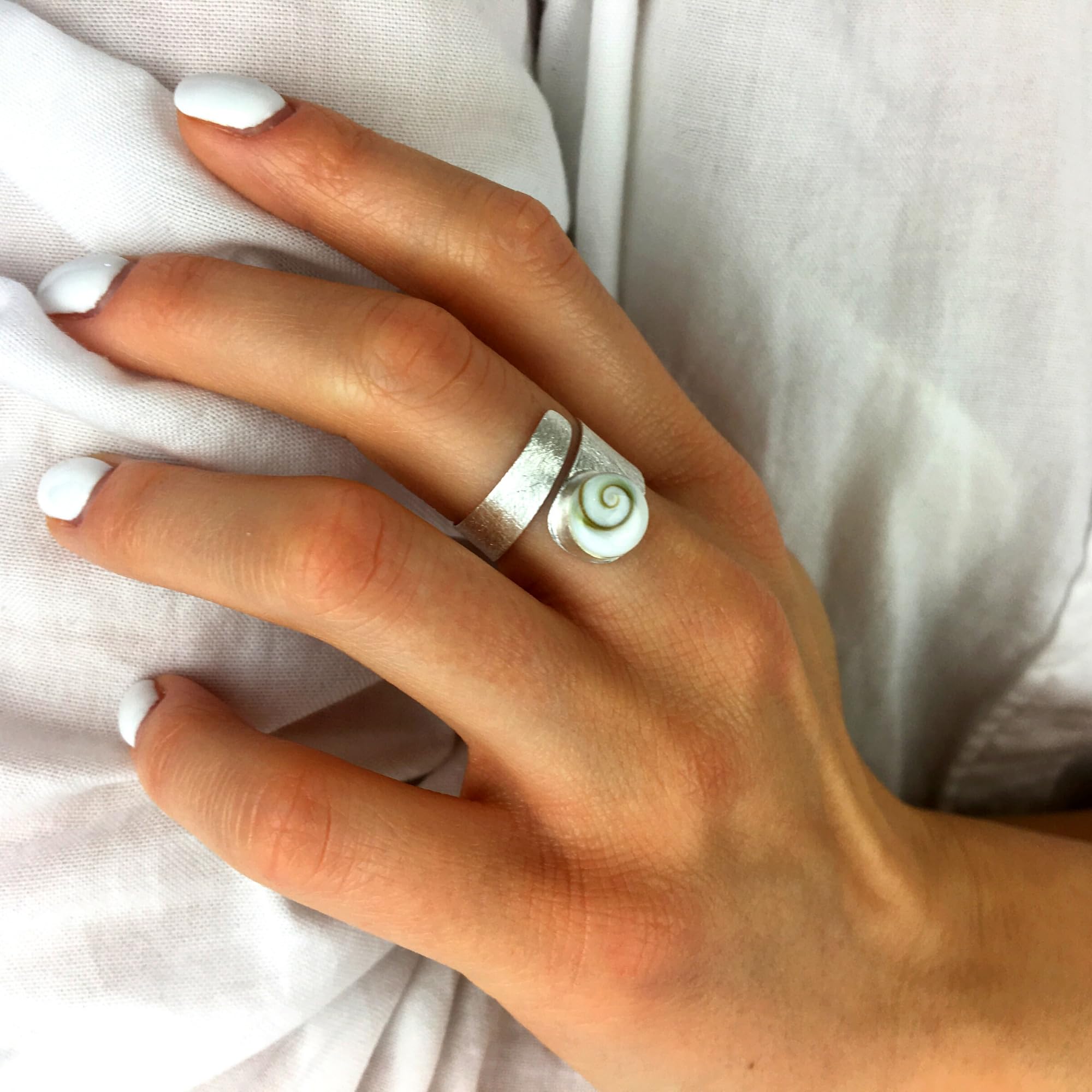 Silverly Anelli Regolabili con Conchiglia di Occhio di Shiva per Donna | Anelli in Argento Sterling 925 | Anello in Argento Massiccio Satinato con Pietra Preziosa