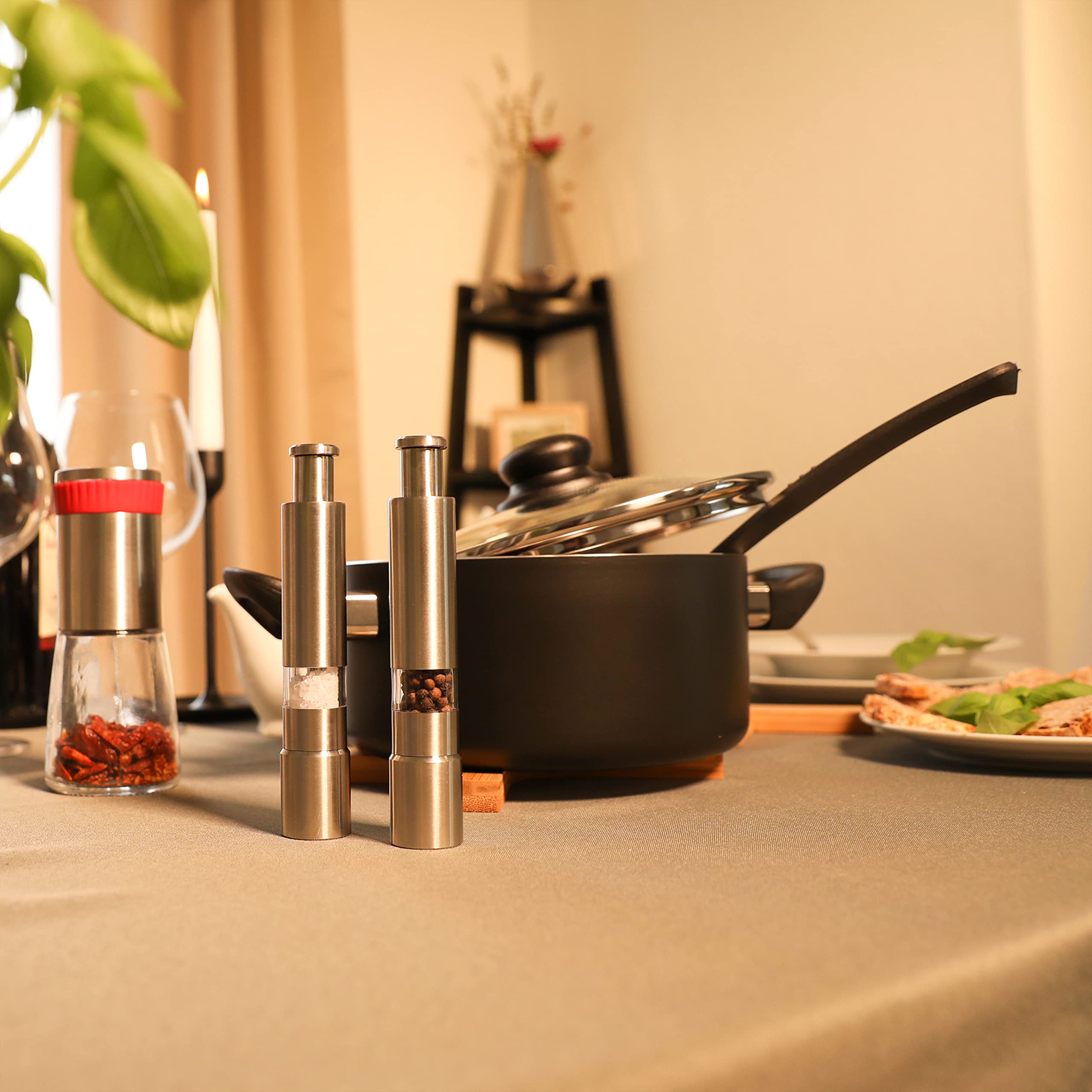 Relaxdays Set 2 macina pepe manuale acciaio inox maneggevole macinino per spezie da viaggio pressione pollice argento