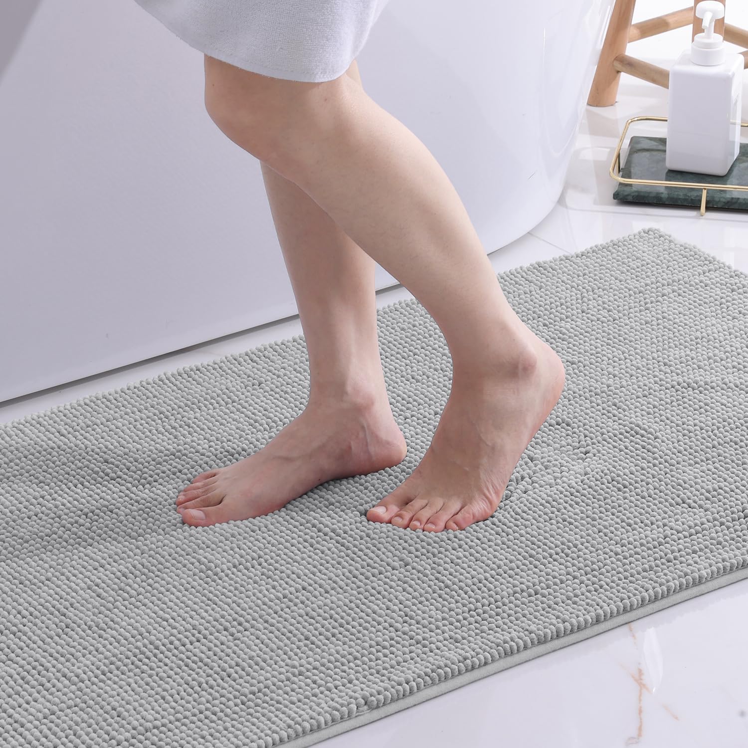 OLANLY - Tappetino da bagno in ciniglia, 60 x 120 cm, tappetino da bagno extra morbido antiscivolo, super assorbente, tappetini da bagno in ciniglia per pavimento del bagno, tappetino per piedi