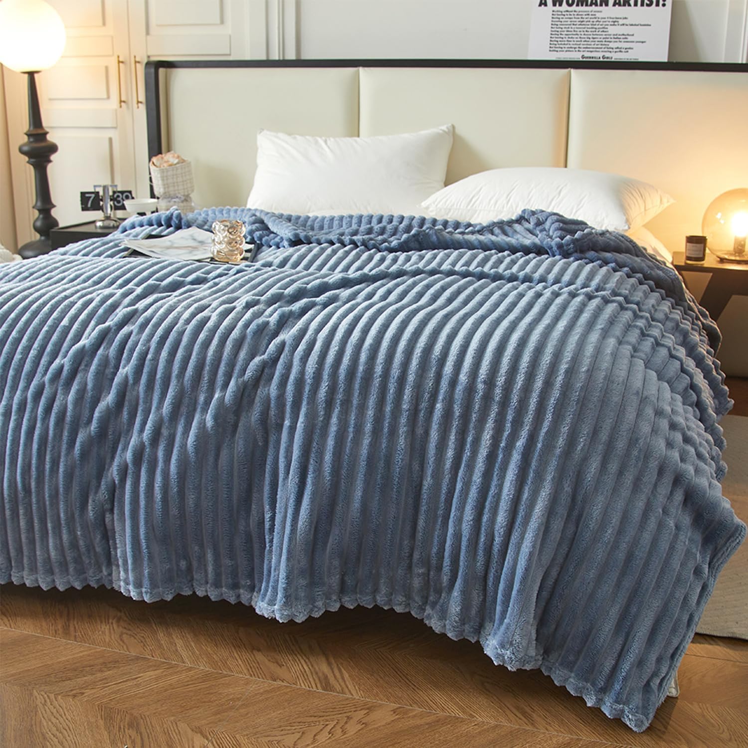 The Bunny Blanket, Bunny Blanket for Adults, Warm Fuzzy Home Room Decor Throw Cozy Soft Sofa Couch Cover Blankets for Women, for Couch, Blanket for Bed Sofa Living Room (Blue,59x79in)