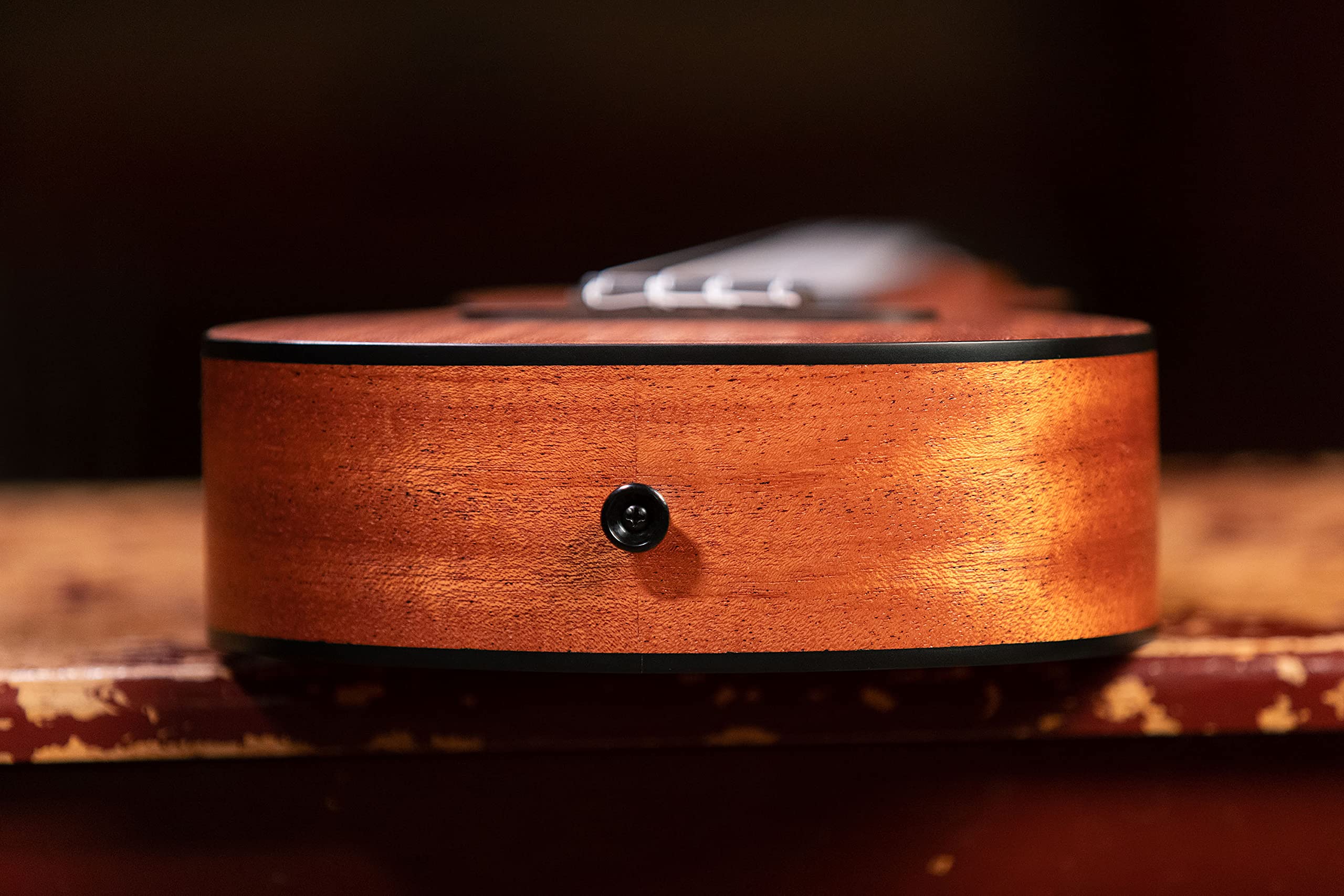 Ortega Guitars Ukulele Concerto Acustico – Horizon Series – Mogano, Natural (RUHZ-MM)