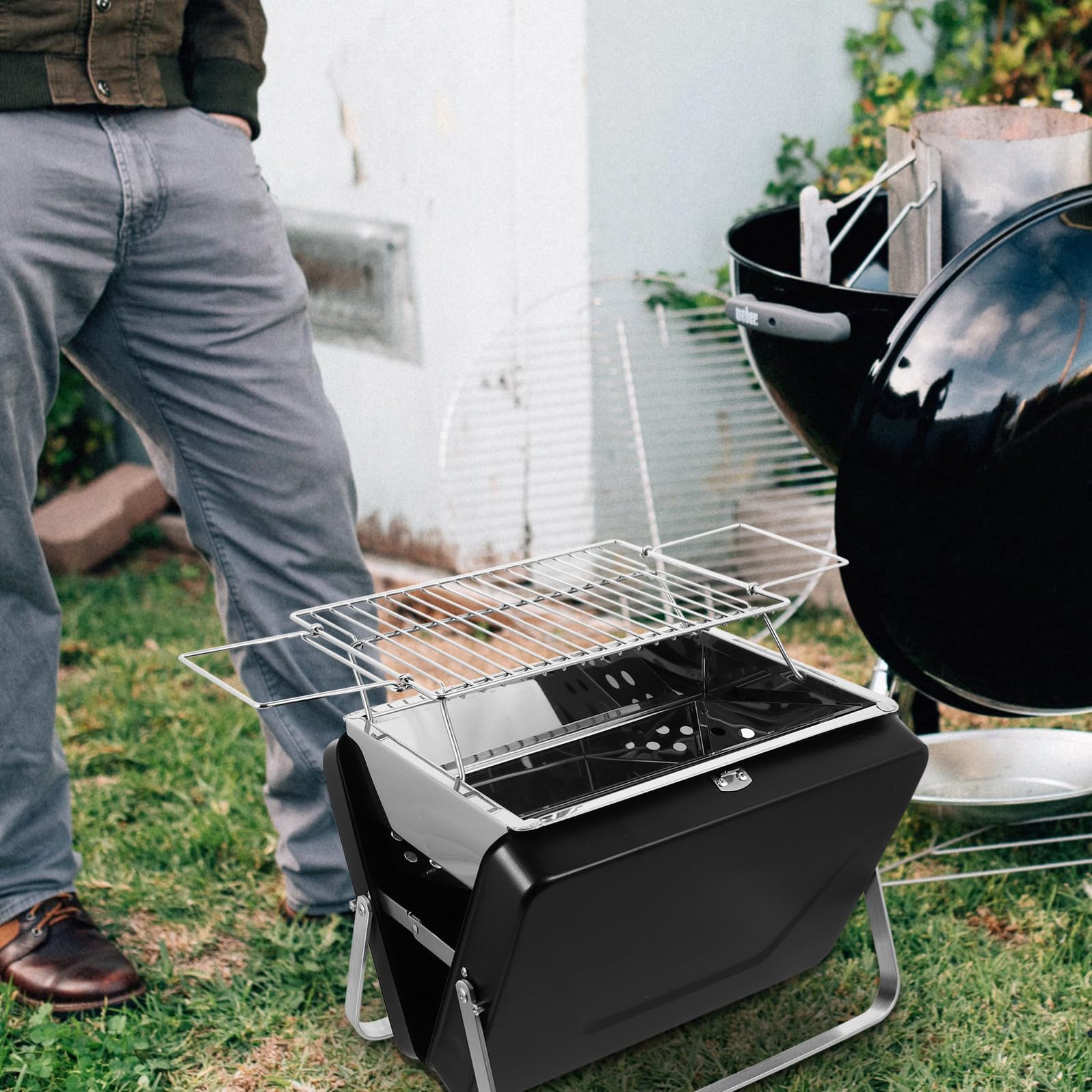 Barbecue Portatile in Metallo Nero Pieghevole Leggero per Patio e Cortile, Fornello da Campeggio per Picnic e Barbecue All'aperto