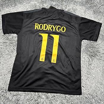 レアル・マドリード soccer ユニフォーム 古着 140サイズ 中古・古着通販】レアル・マドリード (レアル・マドリード