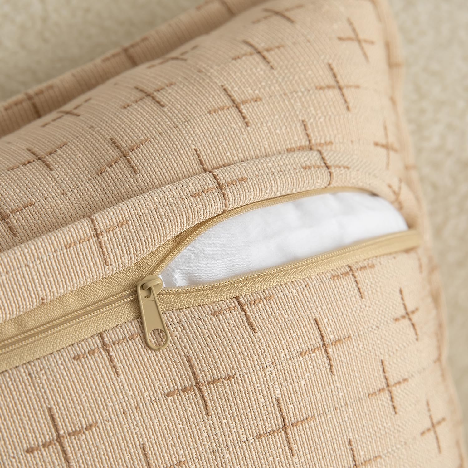 Mandioo Pack of 2 Burlap Linen Cushion Covers Woven Textured Modern Farmhouse Throw Pillow Cases Decorative Couch Sofa Bed Living Room 24 x 24 Inch 60x60 cm Beige - Image 3