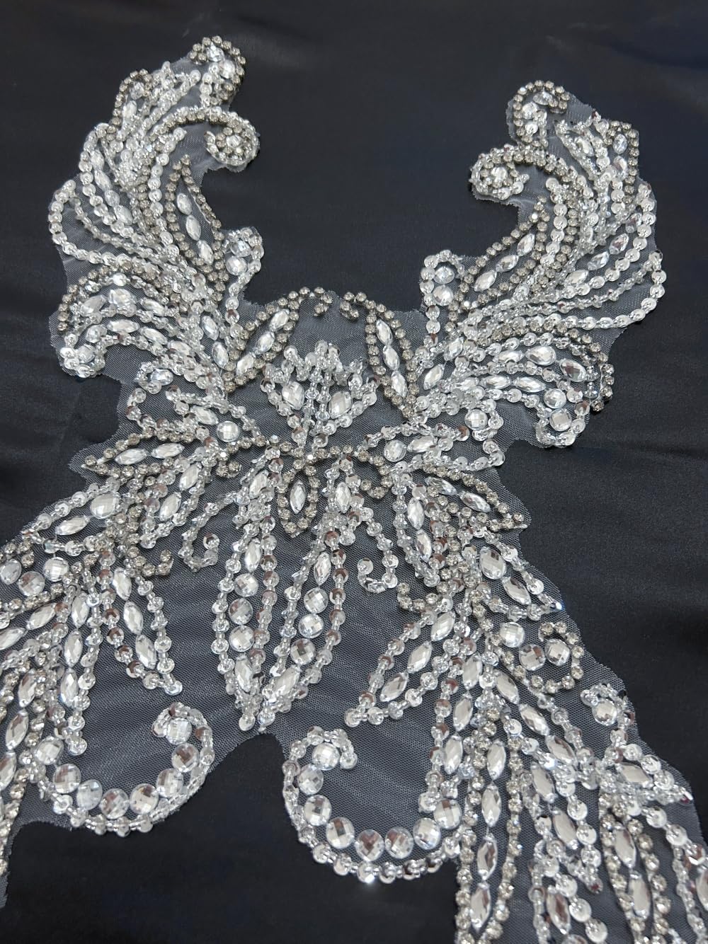 Rhinestones Applique Bodice Patch with Glass Crystal and Handsewing Beads for Wedding Evening Dresses 30x48cm (White Silver)