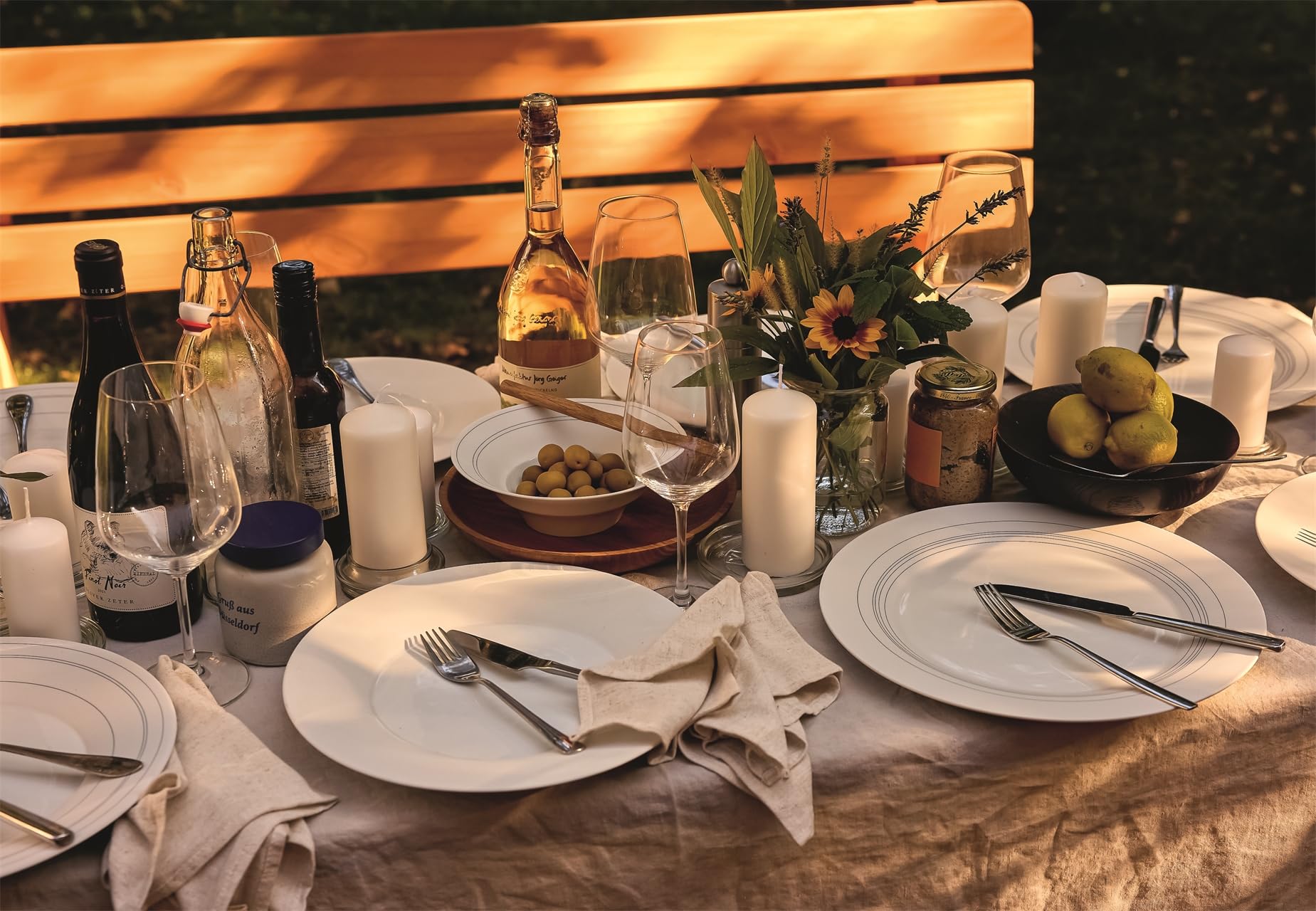 Fire & Dine: Draußen kochen. 130 Rezepte zum Grillen, Kochen, Schmoren und Backen. Das erfrischend andere Koch- und Grillbuch für die Outdoorküche