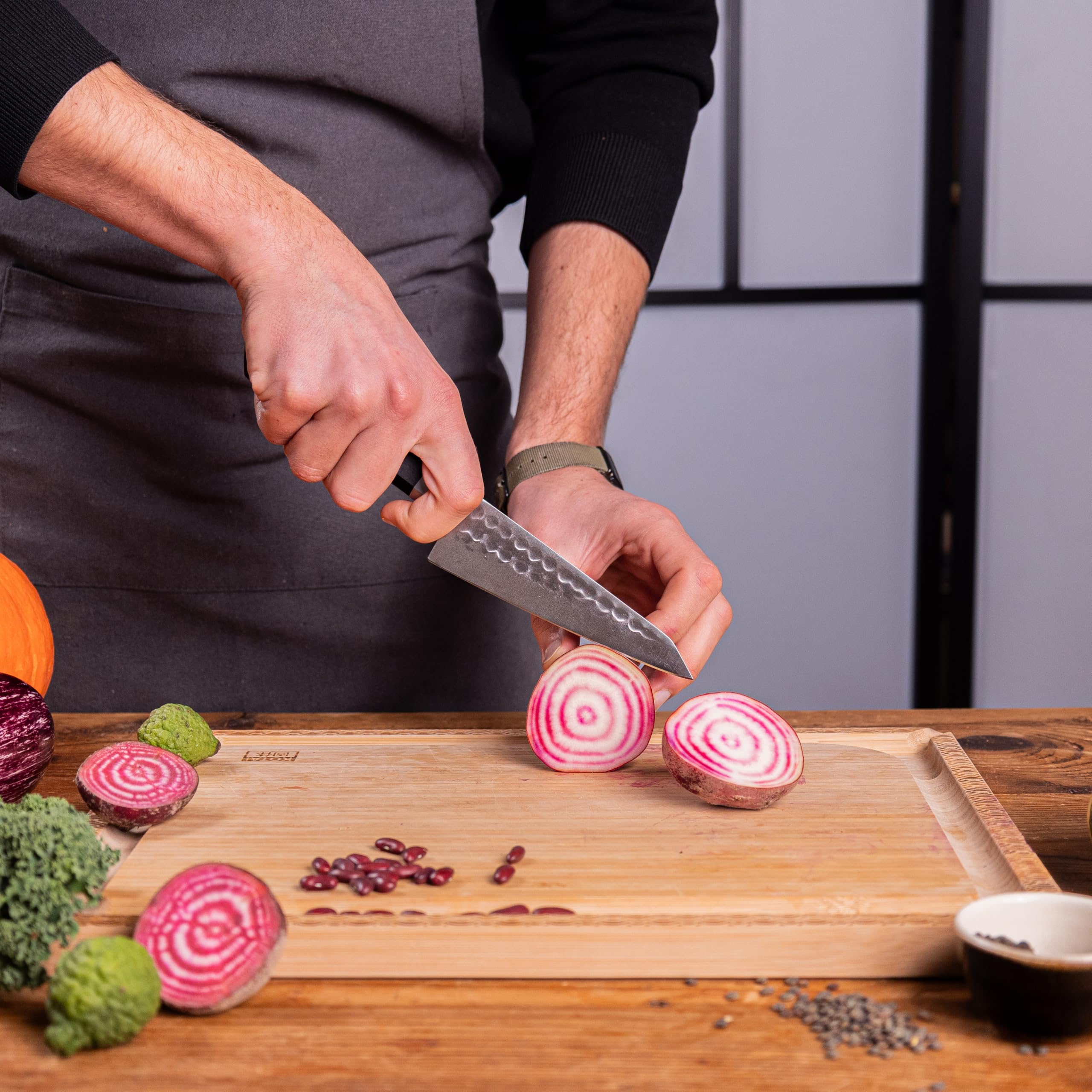 KOTAI | Couteau de Cuisine Universel Bunka Petty | Lame de 13.5 cm | Couteau de Cuisine | Martelé et Aiguisé à la Main | Acier Inoxydable Japonais 440C Ultra-Tranchant