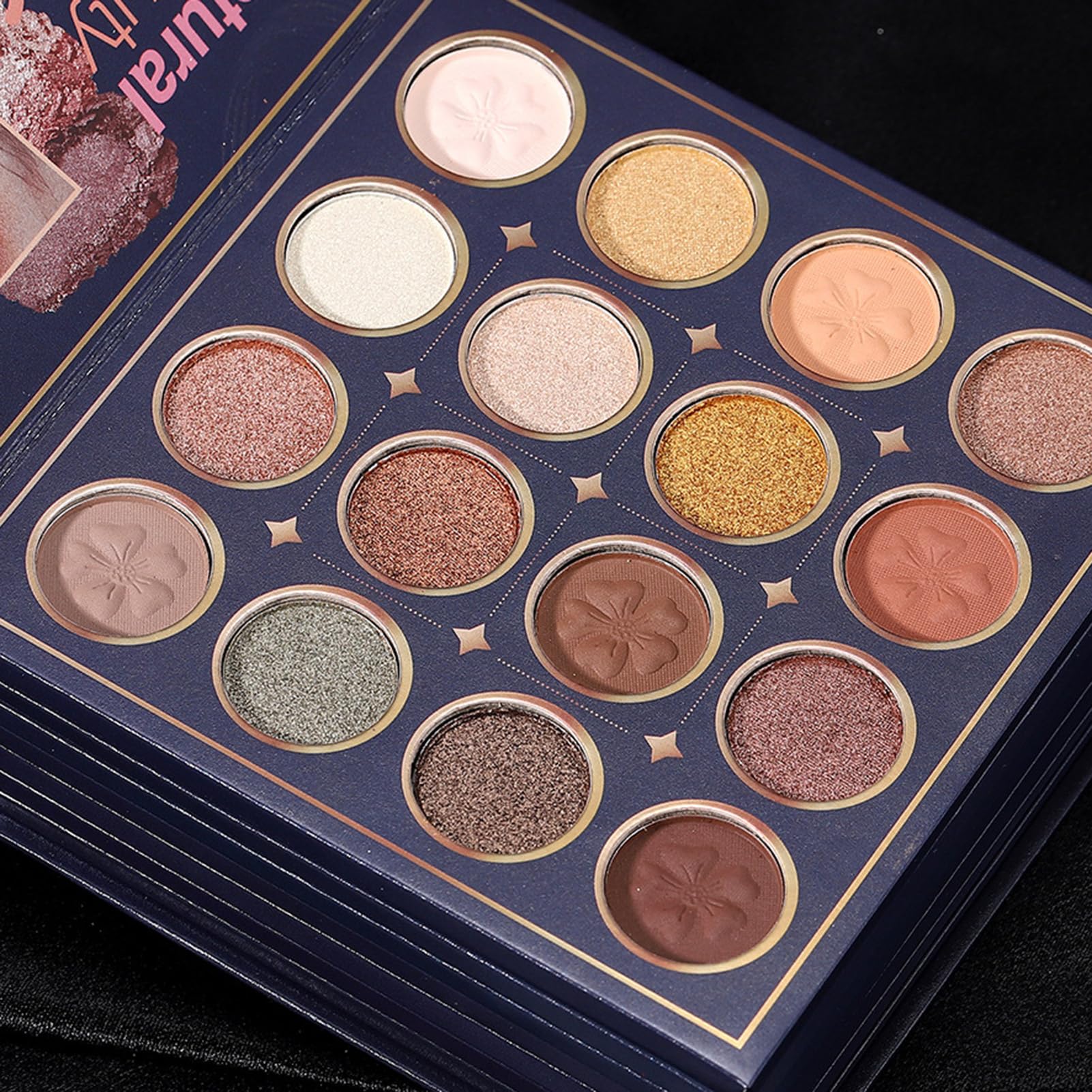Palette di Ombretti Illuminante e Fard a Lunga Durata e Facile da Sfumare | Kit di Trucco Multi-Color Occhi Viso Ideale per Viso Occhi Labbra Compleanno Feste San Matrimonio Appuntamenti Viaggio e