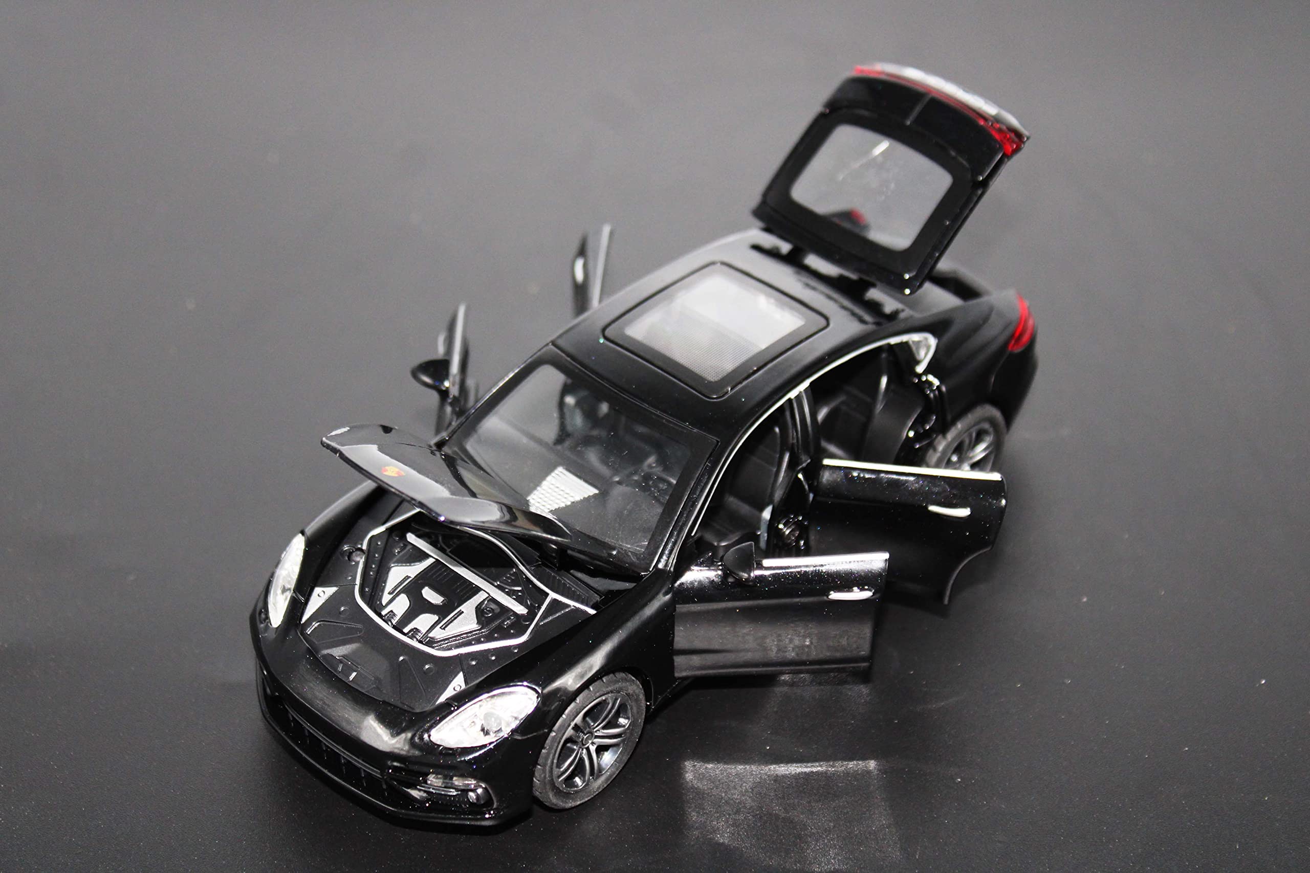 Diecast Car 1:32 For Porsche Hybrid Model For Turbo SUV Alloy Car Model Die-cast Toy Sound And Light Pull Back Children's Toy Collectibles (BLACK)