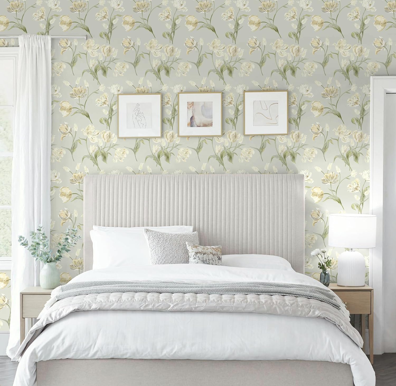 Green Floral Peel and Stick Wallpaper Boho Floral Wallpaper for Bedroom/Bathroom Vintage Contact Paper for Shelves/Cabinets Tulip Removable Self-Adhesive Decor Wall Vinyl 17.3" x 394"