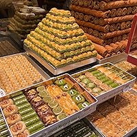 Vista 118 de Hafiz Mustafa 1864 Istanbul, Delicias Turcas, Snacks de Postre, Pistacho, Avellana, Nuez, Higo, Naranja, Granada, Kiwi, Miel, Leche - Ideas