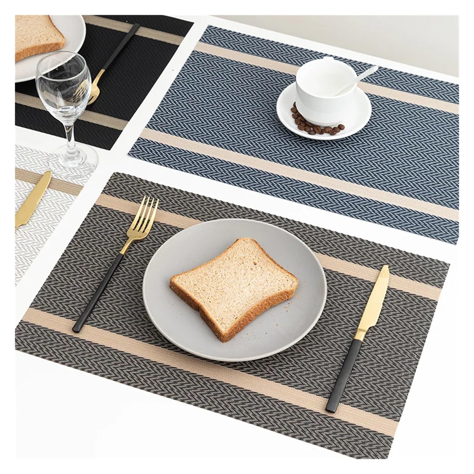 Décoration de Table, Sets de Table, Set de 4 Sets de Table en Silicone doré pour la Cuisine et la Salle à Manger.