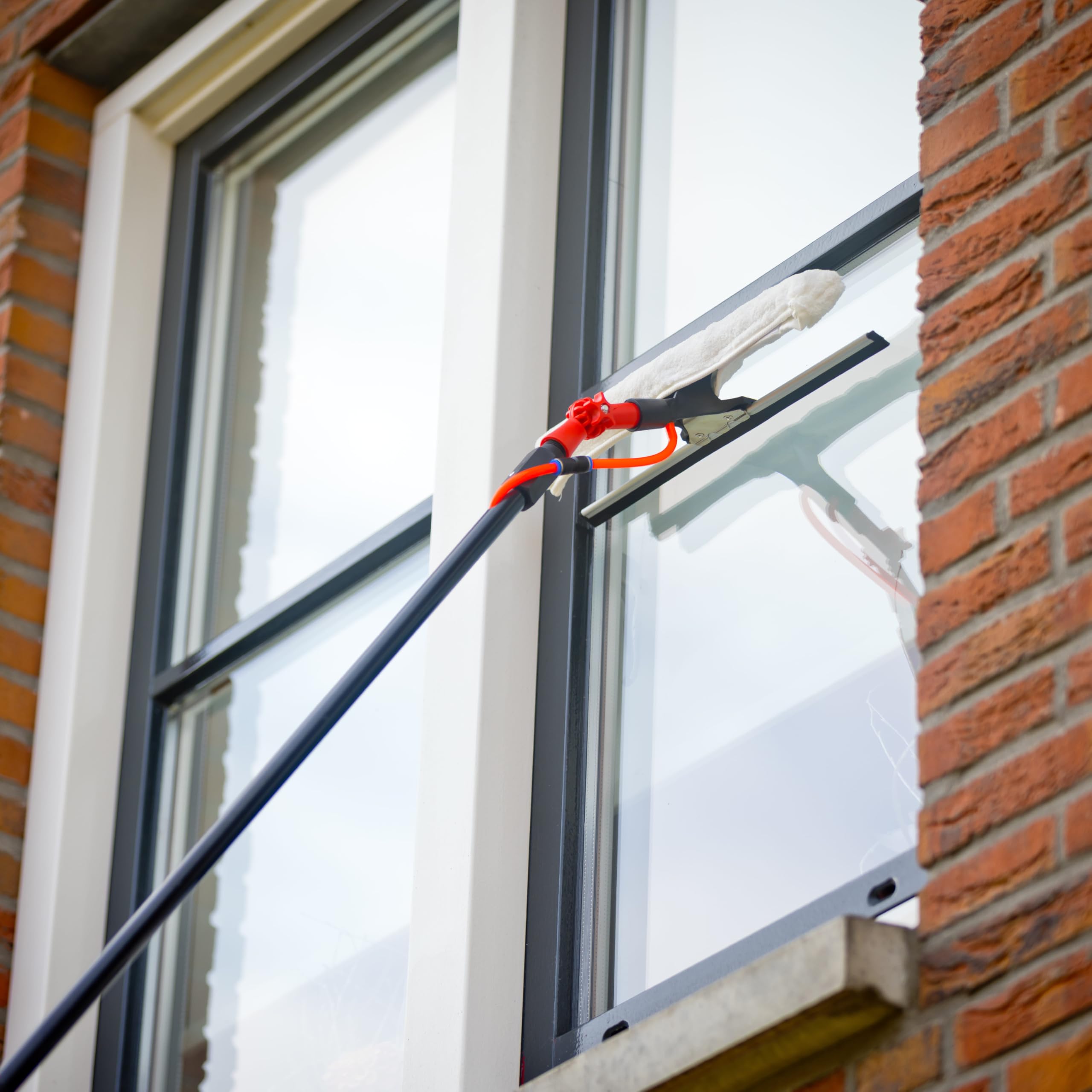 BoomDing Abzieher für Glatte Oberflächen mit Frottee-Aufsatz | 40 cm breit | kompatibel zu unserer Teleskop Waschbürsten | perfekt für WIntergärten Terrassendächer und andere Glatte Oberflächen