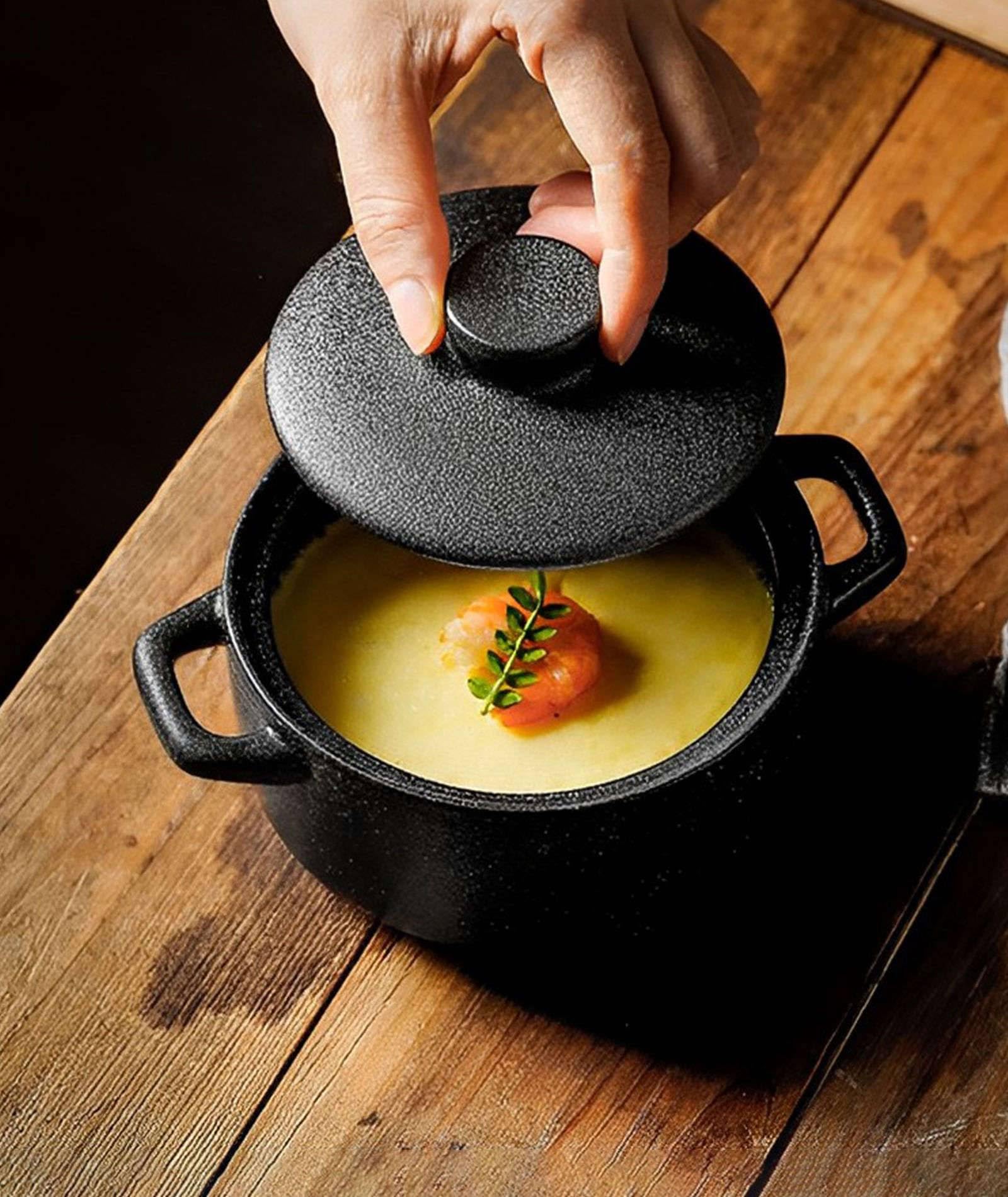 Lot de 4 ramequins avec couvercle pour crème brûlée, sauces à tremper, sauces en céramique, parfaits pour les restes de nourriture, plats résistants au four, pour friteuse à air 200/300/550 ml (200