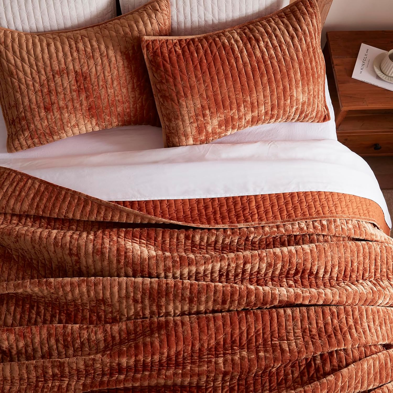 LEAONME Velvet Quilt California King Size 118''x106'', Lightweight Burnt Orange Velvet Comforter Set with 2 Matching Shams, Soft Cross Stitch Bedspread, Oversized King Quilt Set for All Season - Image 4