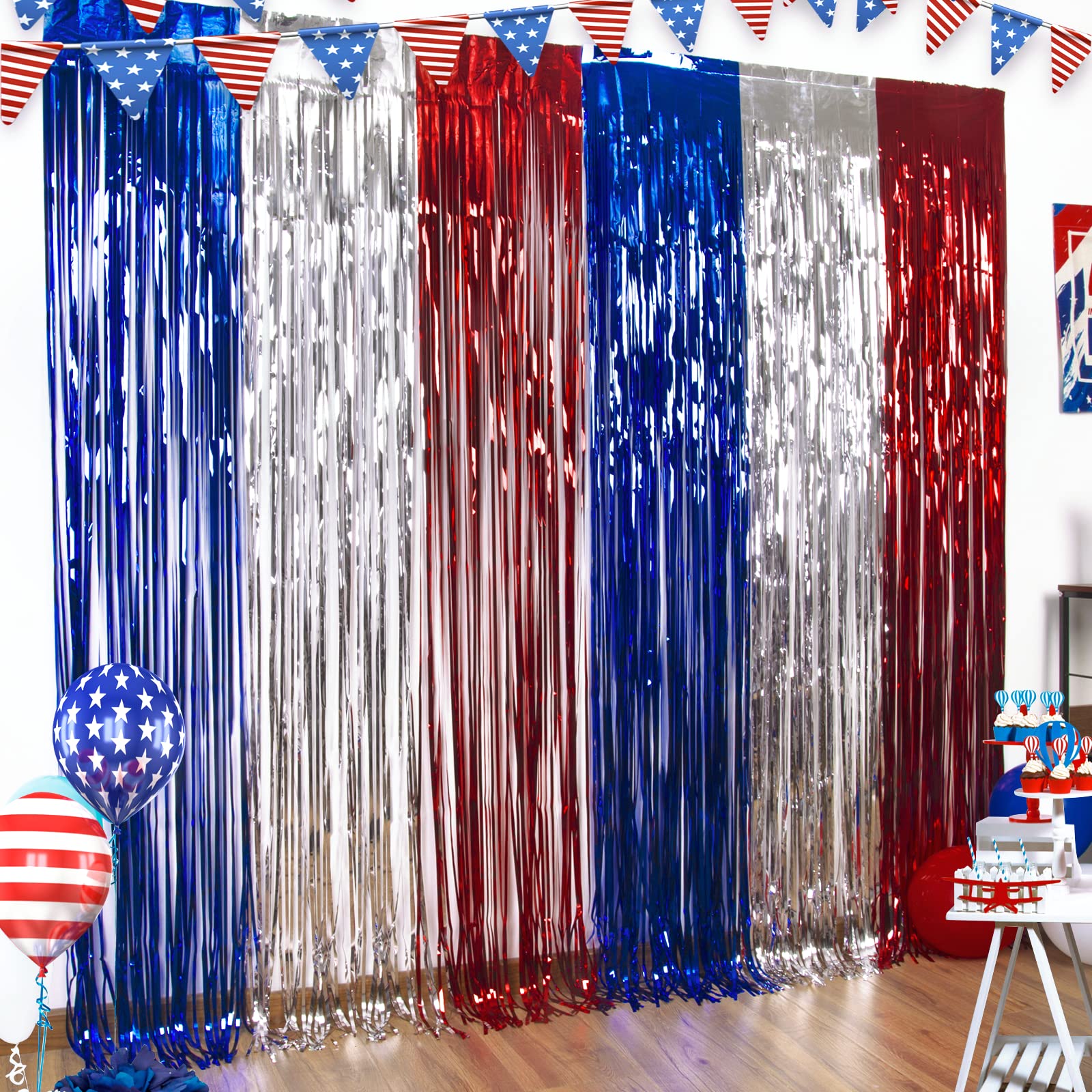 Rideaux à franges 4 Juillet pour cacher un mur et réussir vos décors de fête américaine