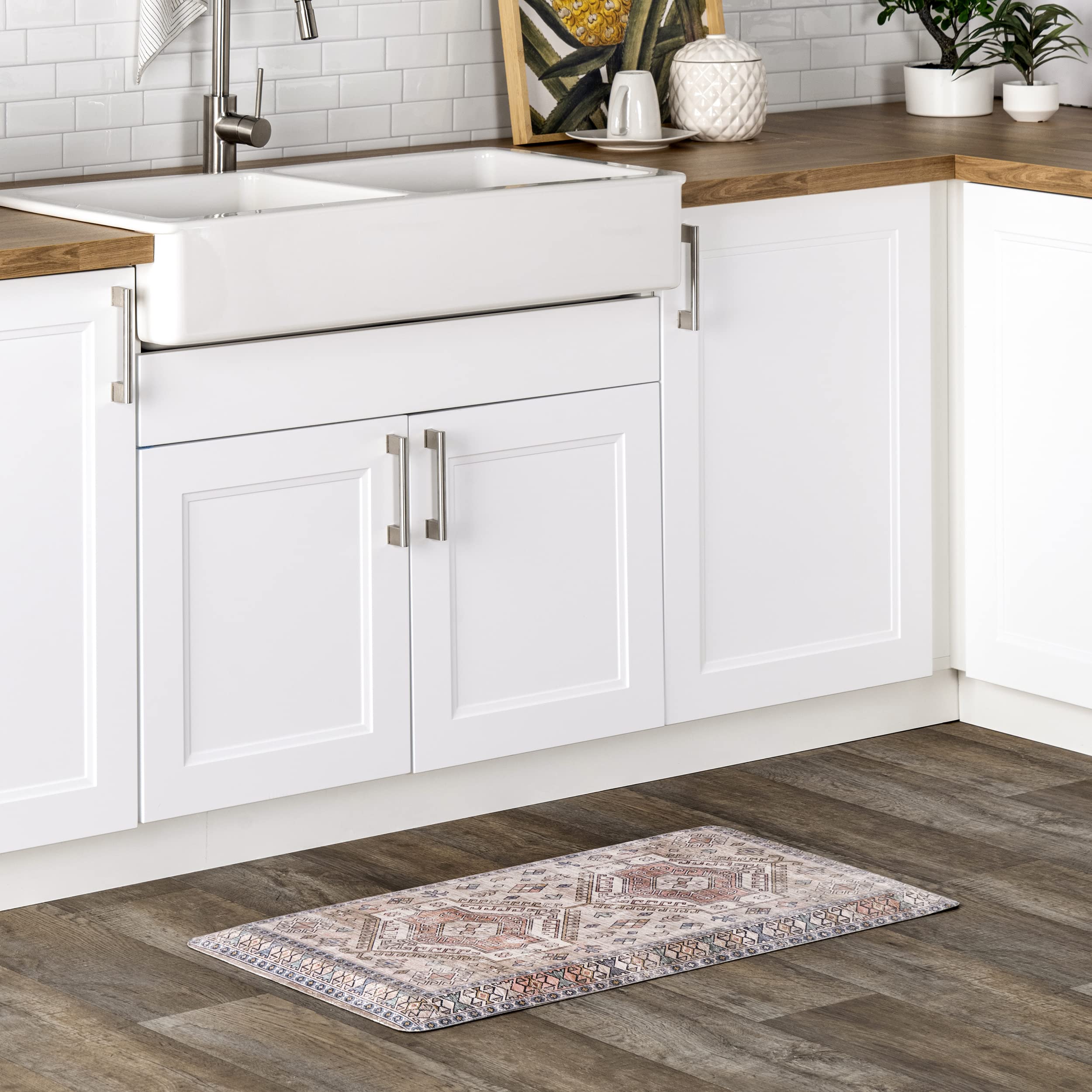 Tapis de cuisine nuLOOM à motif tribal pêche résistant