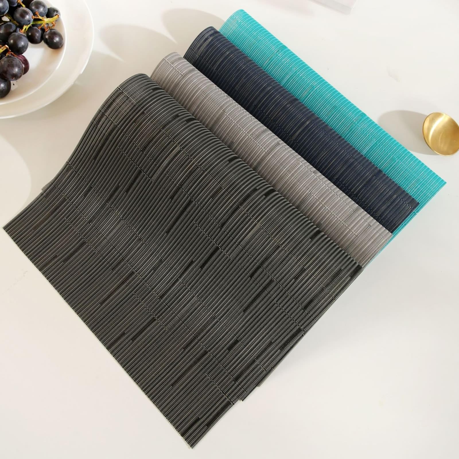 AMDXD Lot de 10 sets de table modernes en PVC avec lignes tissées et texture lavable, personnalisés, carrés, pour cuisine et restaurant, gris noir, 30 x 45 cm