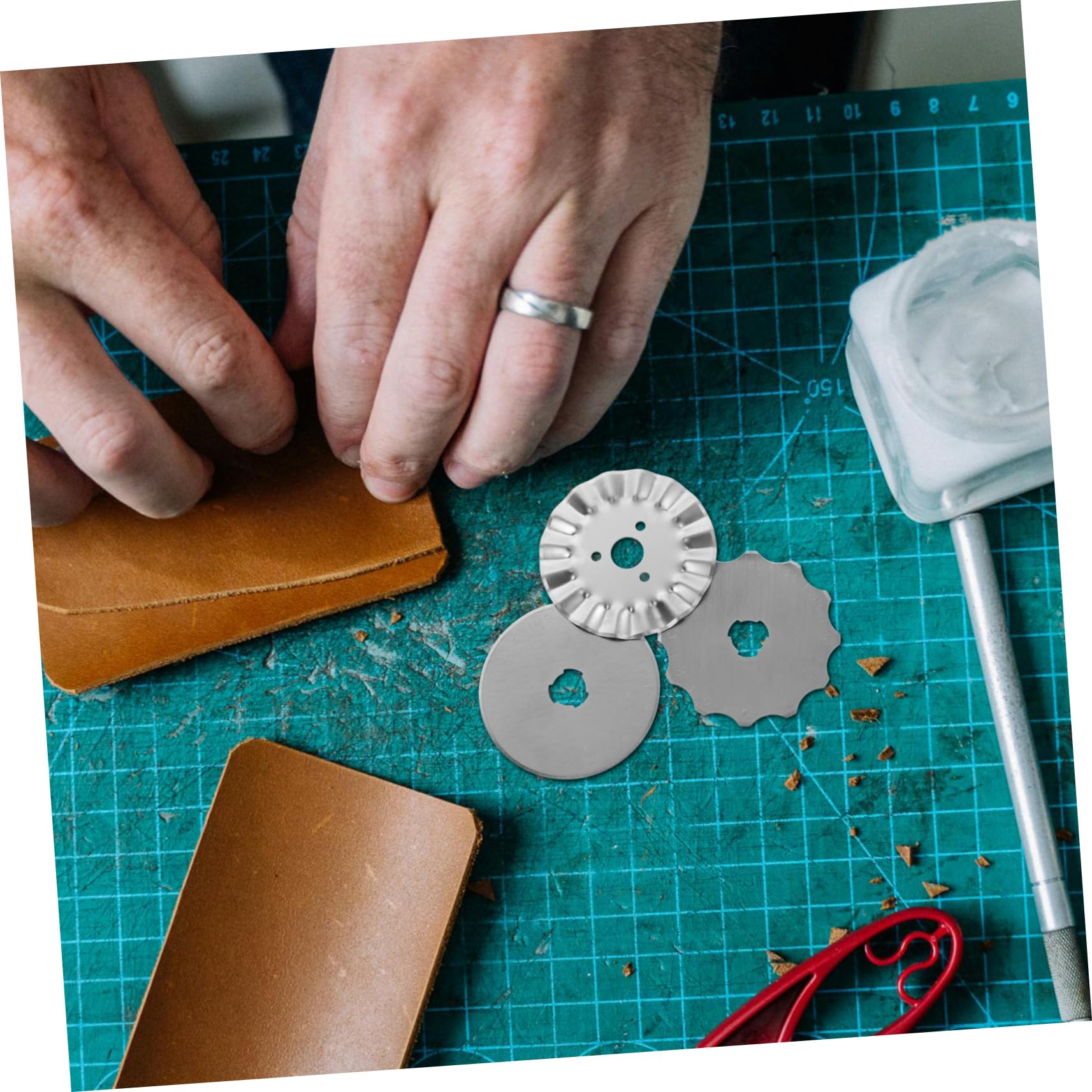 Tofficu 30piezas Cuchillas De Corte Rotativas De Inoxidable Para Acolchar Scrapbooking y Proyectos De Manualidades Incluye Cuchillas Onduladas y Rectas Repuestos Duraderos y Afilados