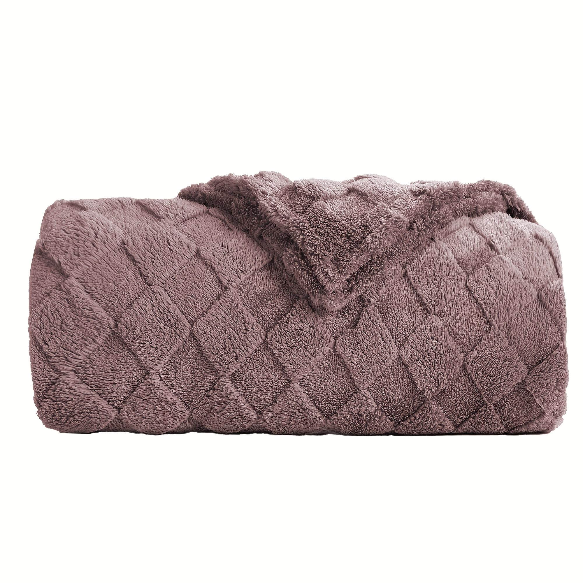 Luxurious Ultra Comfy Blankets Twin Size 60" x 80" for Bed, Sofa and Couch, Suitable for All Seasons - Microfiber Lightweight Plush Checkered Fleece Bed Blanket for Women Girls, Dark Pink