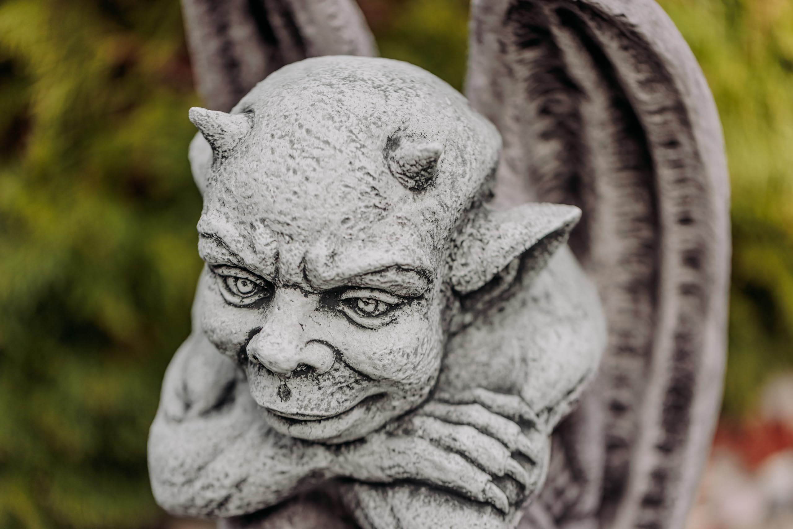 gartendekoparadies.de Gargouille le Gardien, figurine en pierre, hauteur 46 cm, 21 kg, gris, résistante au gel, en pierre moulée, pour l'extérieur