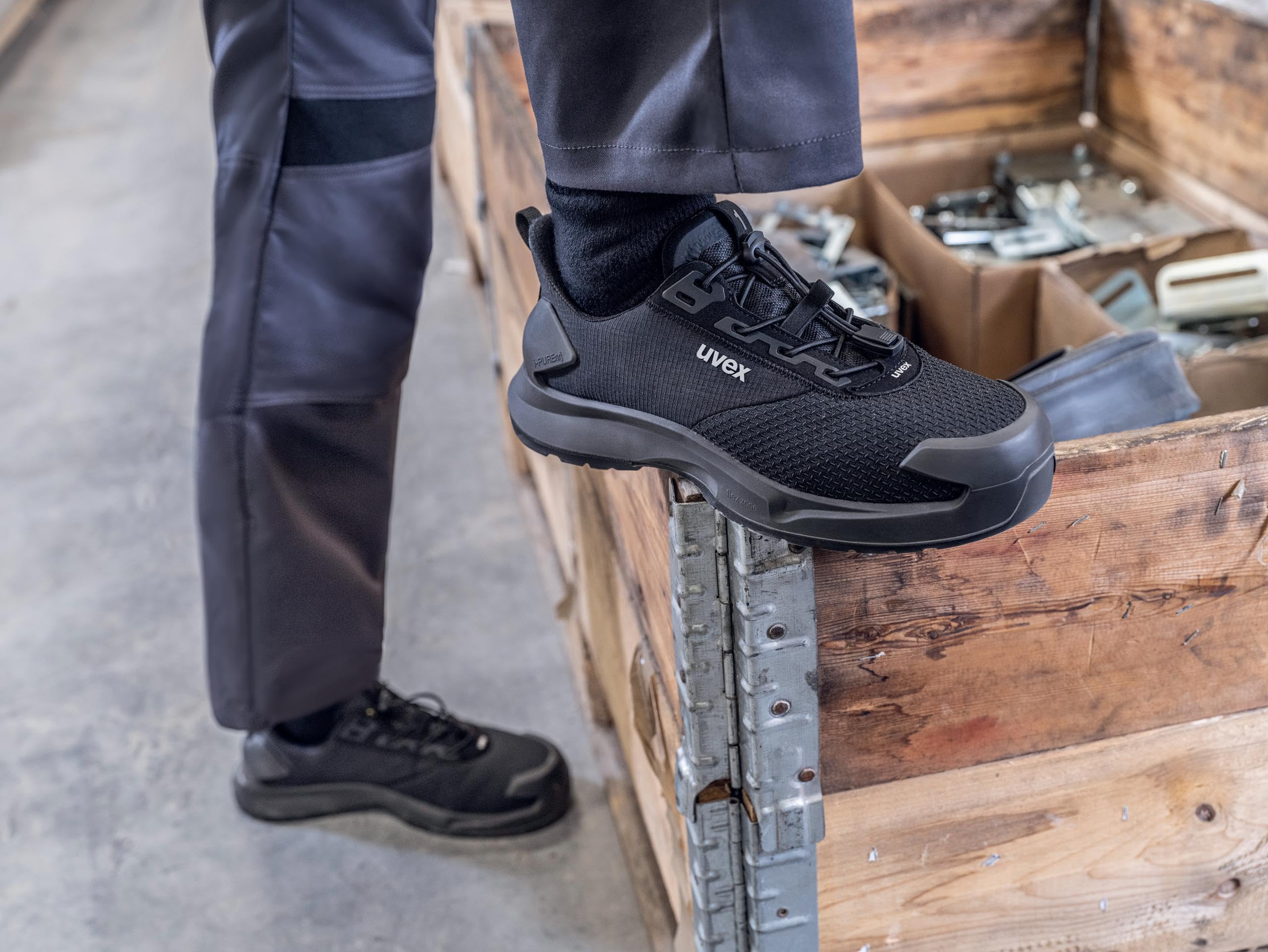 Uvex 1 x-Craft S3 Halbschuh - Sicherheitsschuh für stärkere Beanspruchung - sportlich, leicht & flexibel, Größe:46