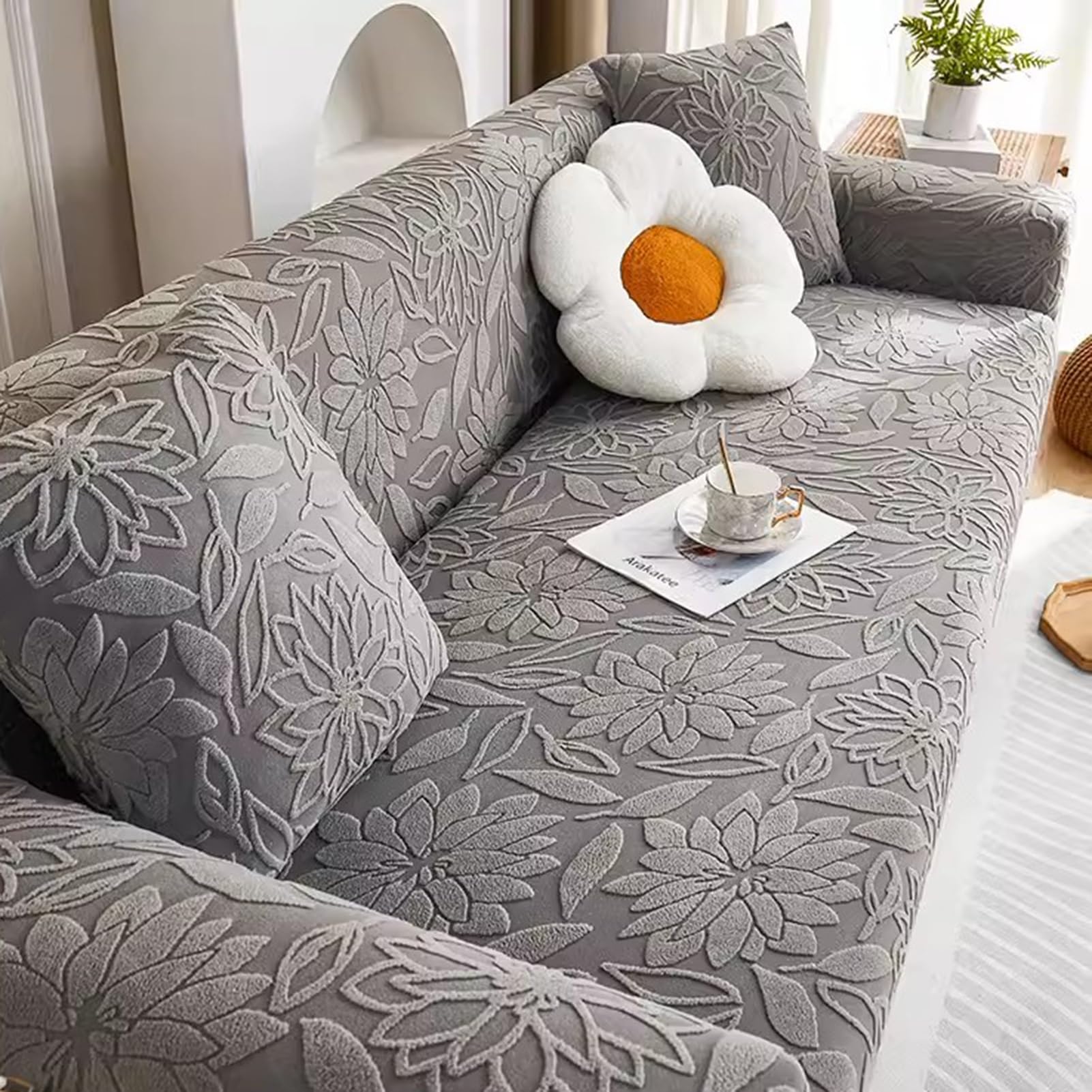 Housse de canapé extensible pour salon familial avec chat et enfants
