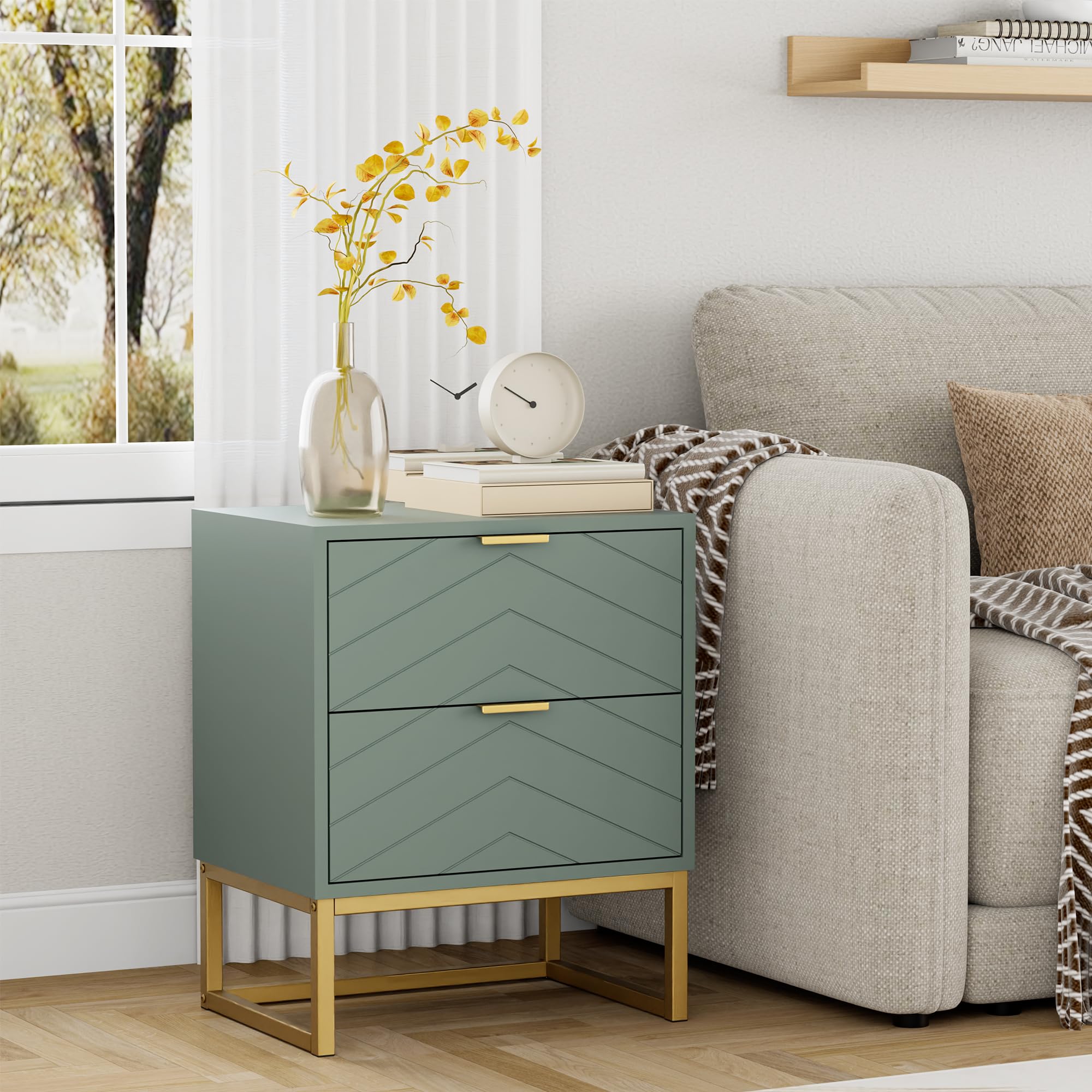 UEV Set di 2 Comodino Camera da Letto con Motivo a V, Mobile Camera da Letto con Miniglie e Piedini in Metallo, Comodino Moderno e Stabile, 46 x 33,5 x 56,5 cm, Verde