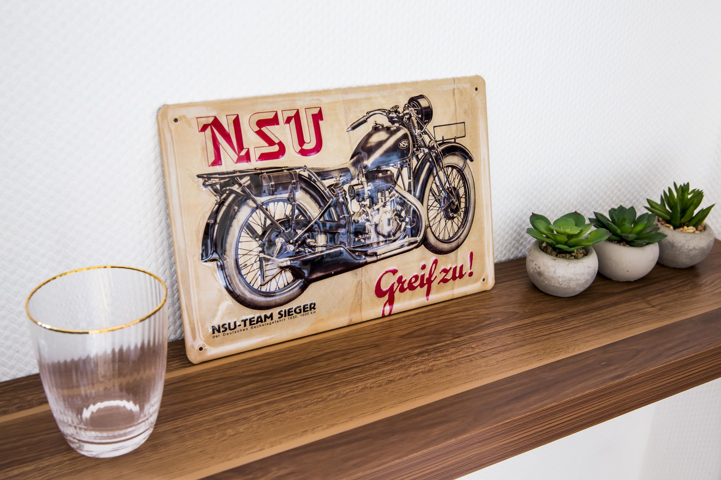 30 x 20 cm Retro metalen bord geschikt voor NSU Quickly bromfiets, motorfiets fans, decoratieve werkplaats, garagebord, reliëf plaatstaal