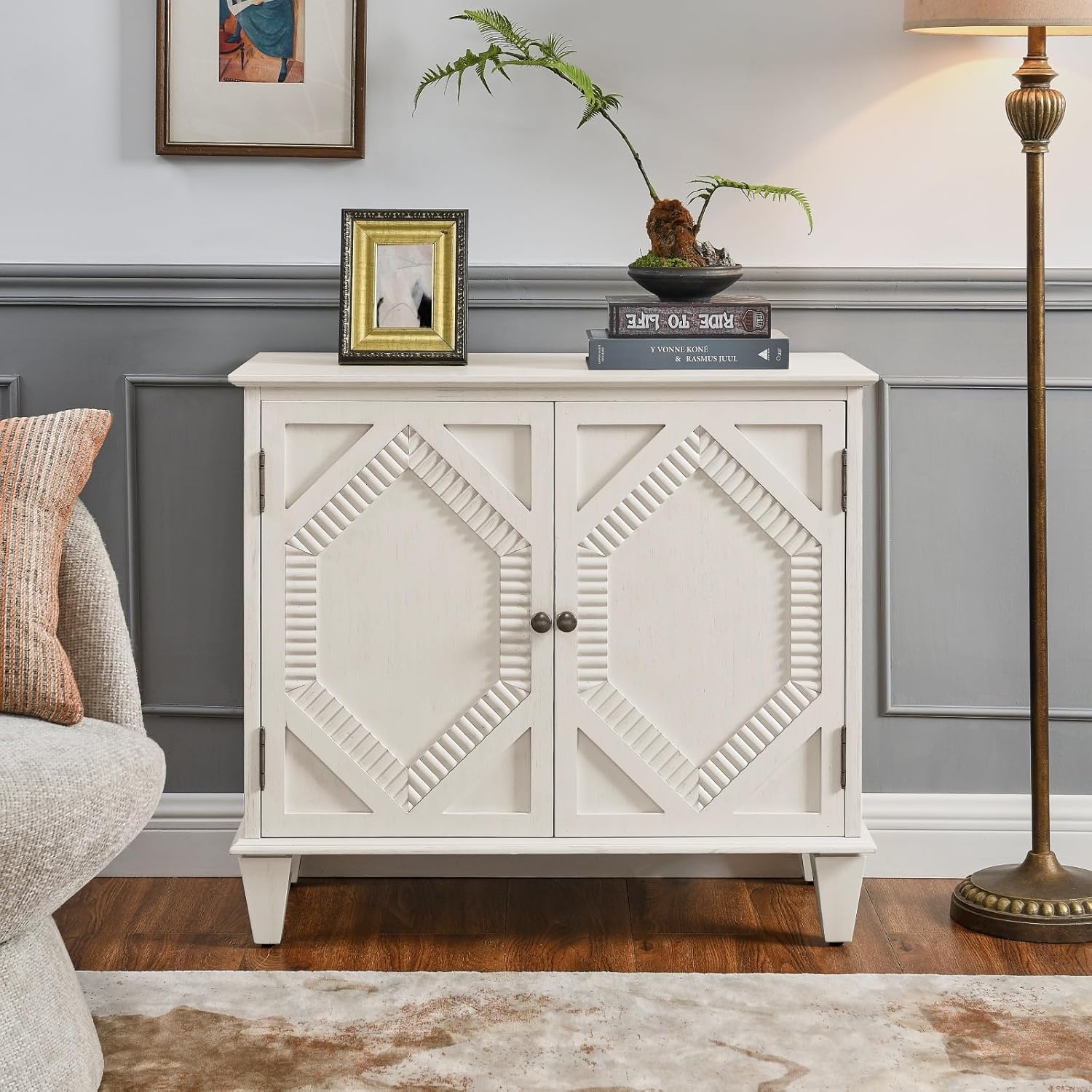 33" White Buffet Sideboard Accent Cabinet with Storage, Credenza Entryway Table with 2 Doors & Adjustable Shelves for Kitchen Living Room Coffee Home Bar