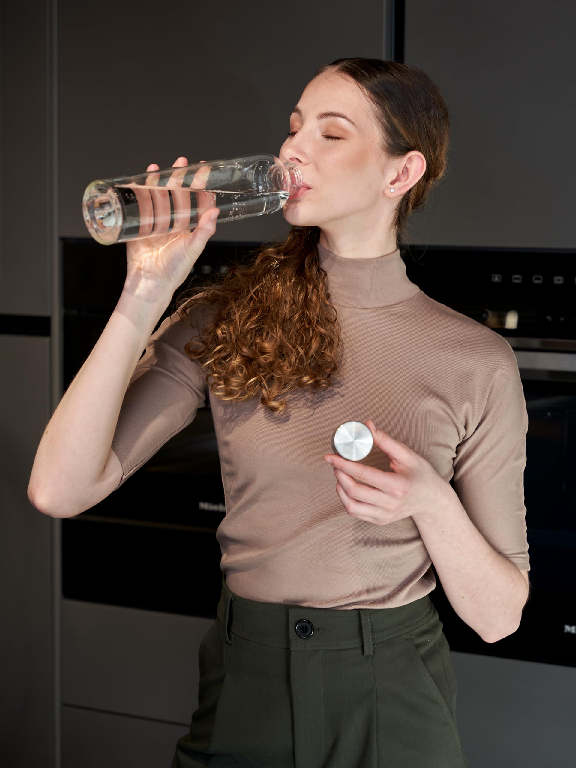 spottle Glass Water Bottle - Borosilicate Drinking Bottle, Leak-Proof, Dishwasher Safe, for All Types of Beverages 1L - Image 4