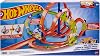 Hot Wheels -Track Set, Epic Crash Dash with 5 Crash Zones, Motorized Booster and 1 Hot Wheels 1:64 Scale Toy Car, Easy Storage, HTP55