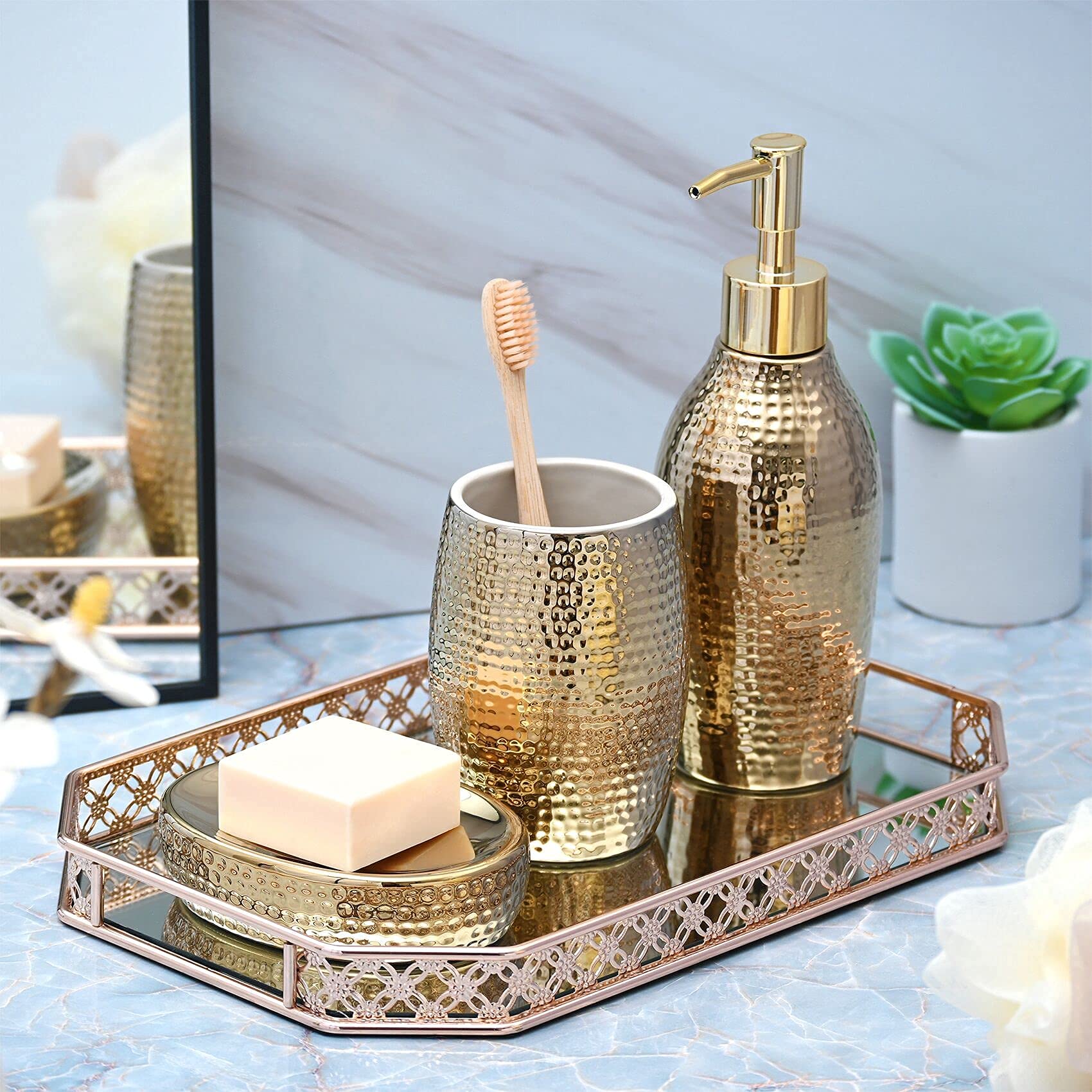 Ensemble distributeur de savon doré, set d'accessoires de salle de bain 3 pièces en céramique, porte-savon et gobelet à dents luxueux pour salle de bain et WC d'invités