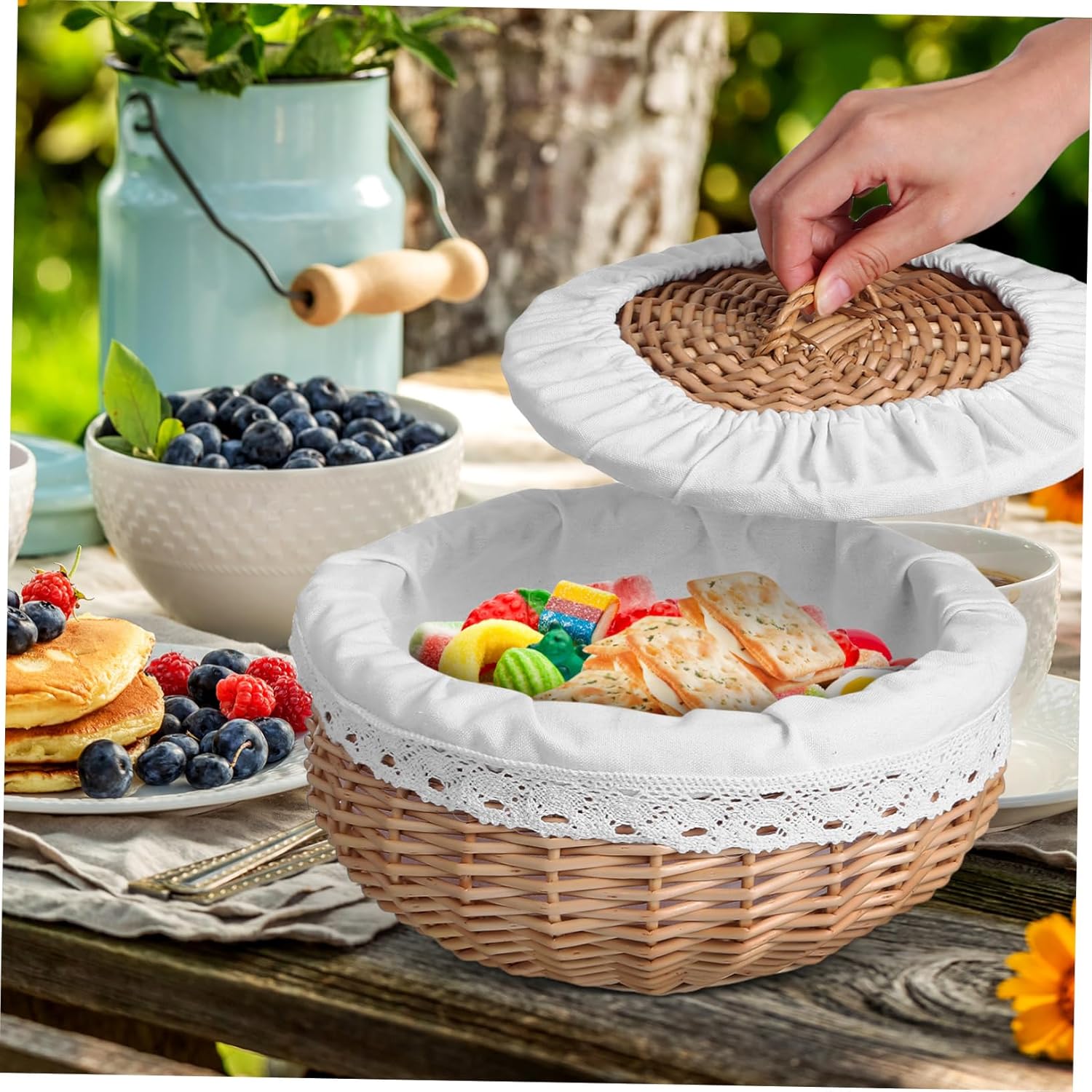 1pc Wicker Weaving Craft Food Storage Basket Woven Organizer for Snacks Pastries and Bread Cloth Liner Compact for Kitchen Counter and Home Decor
