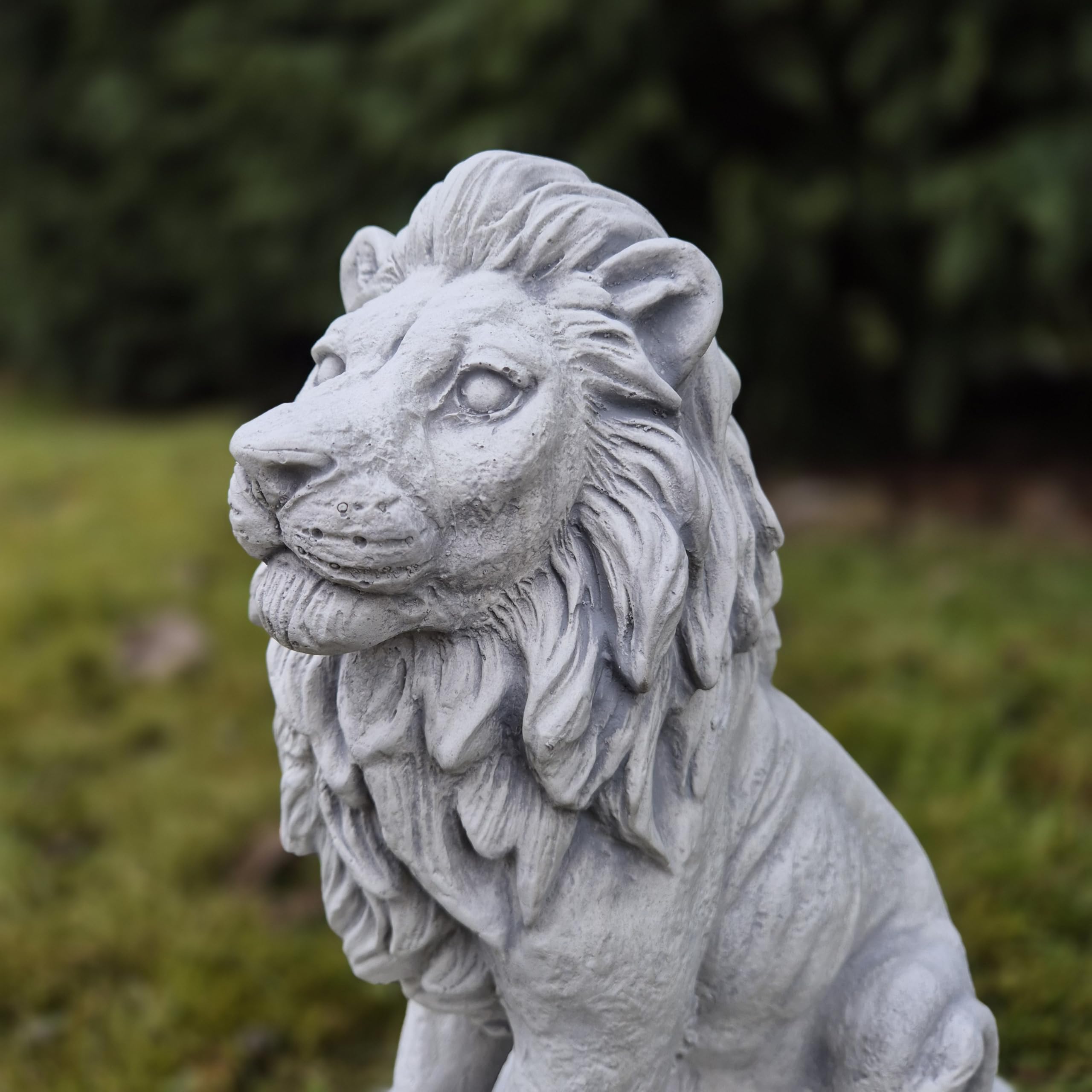 FABRIQ Figurka lwa, zestaw 2 szt., lewą i prawą stronę, kamienna figurka, waga 22 kg, wysokość 36 cm, szerokość 14 cm, długość 20 cm, odporna na mróz, z odlewu kamiennego, do użytku na zewnątrz, szara