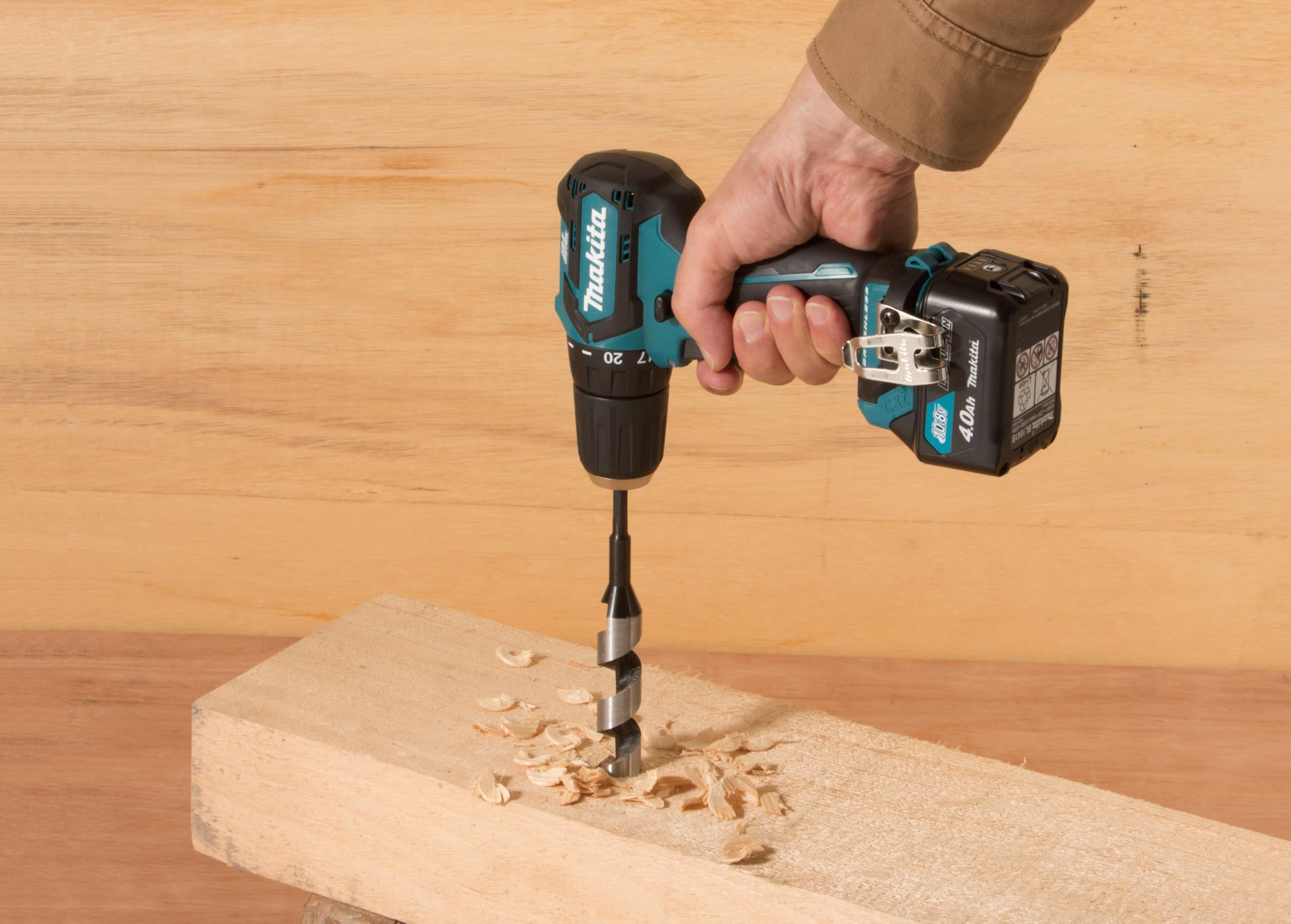Makita DF332DZ drill Senza chiave Nero, Blu 1 kg