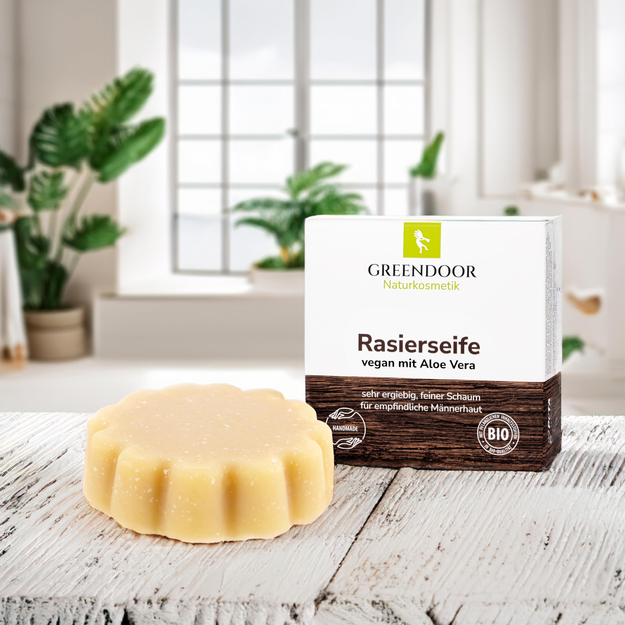 GREENDOOR VEGANE Rasierseife Aloe Vera 80g, cremiger bestndiger Schaum,  optimale Rasur, Naturkosmetik mit Bio Sheabutter fr Herren und Damen,  Seife mit extra Pflege, Mnner : Amazon.de: Kosmetik