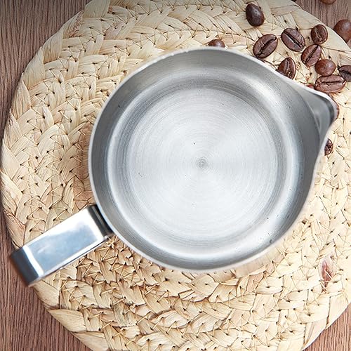 Miniatura 5 de Jarra de espuma de leche de acero inoxidable, jarra de leche de metal con escala de medición para capuchino espresso cafetera arte (12 onzas)