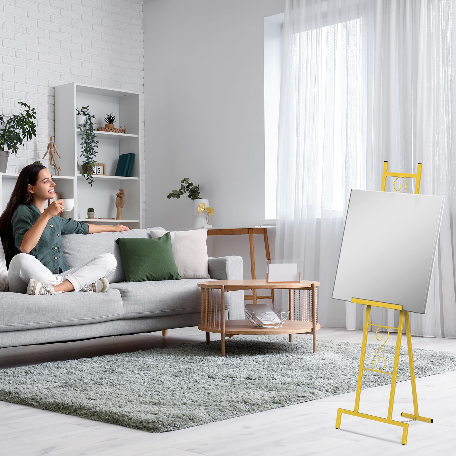 Deco 79 Grand Chevalet De Présentation Réglable Sur Pied En Métal Avec Support De Chaîne, 58,4 X 61 X 121,9 Cm, Doré