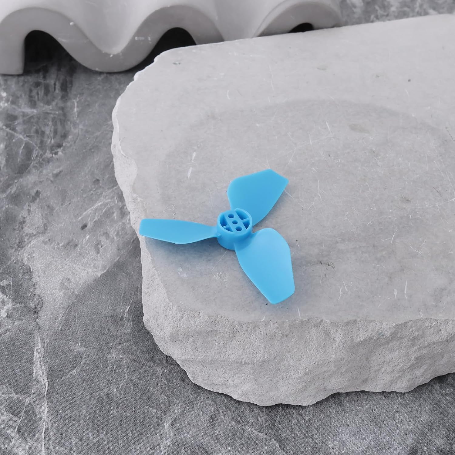 4Pcs Quick-Release Replacement Blue Propellers with Screws Wrench Compatible with DJI Neo Drone