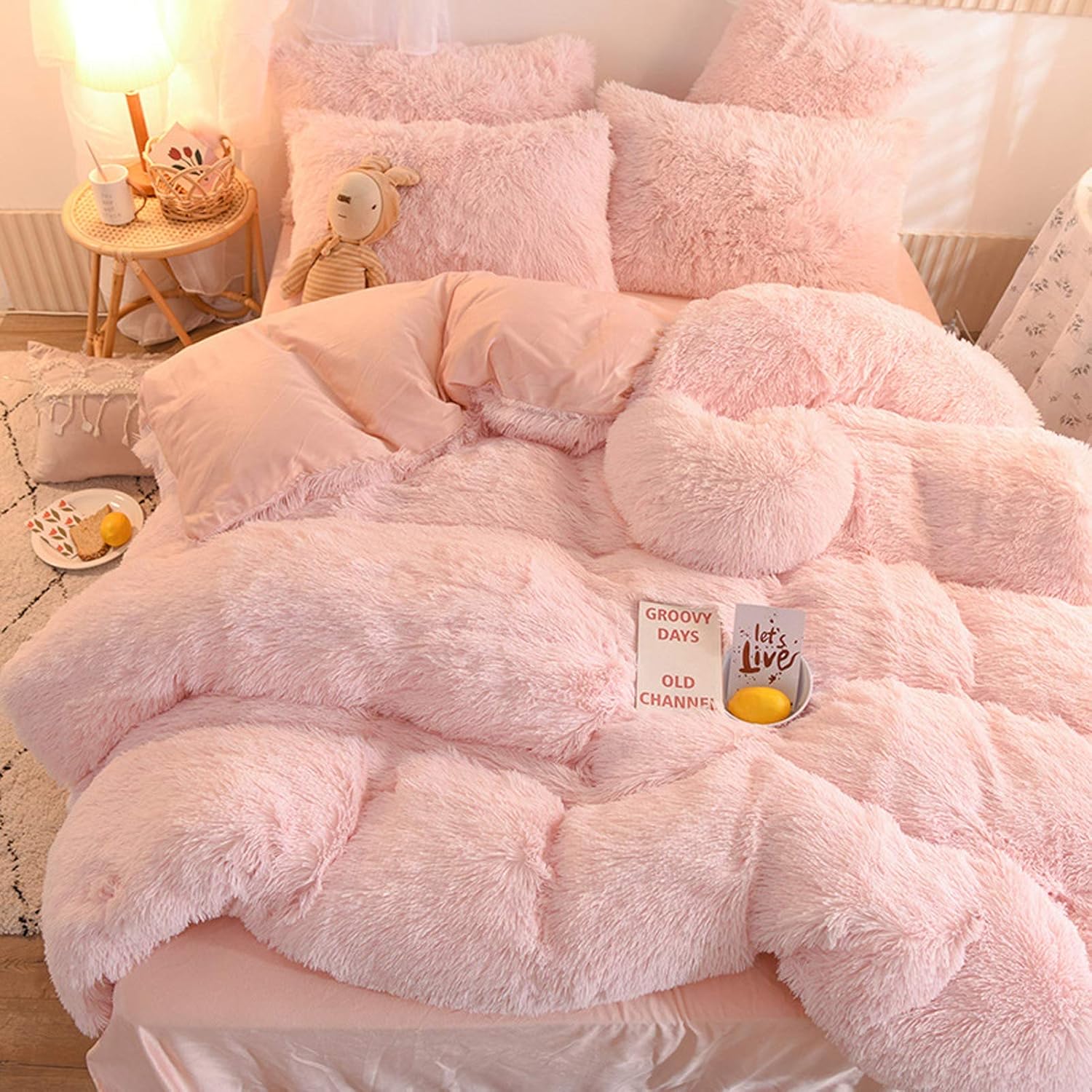 Plain Fur Beddings