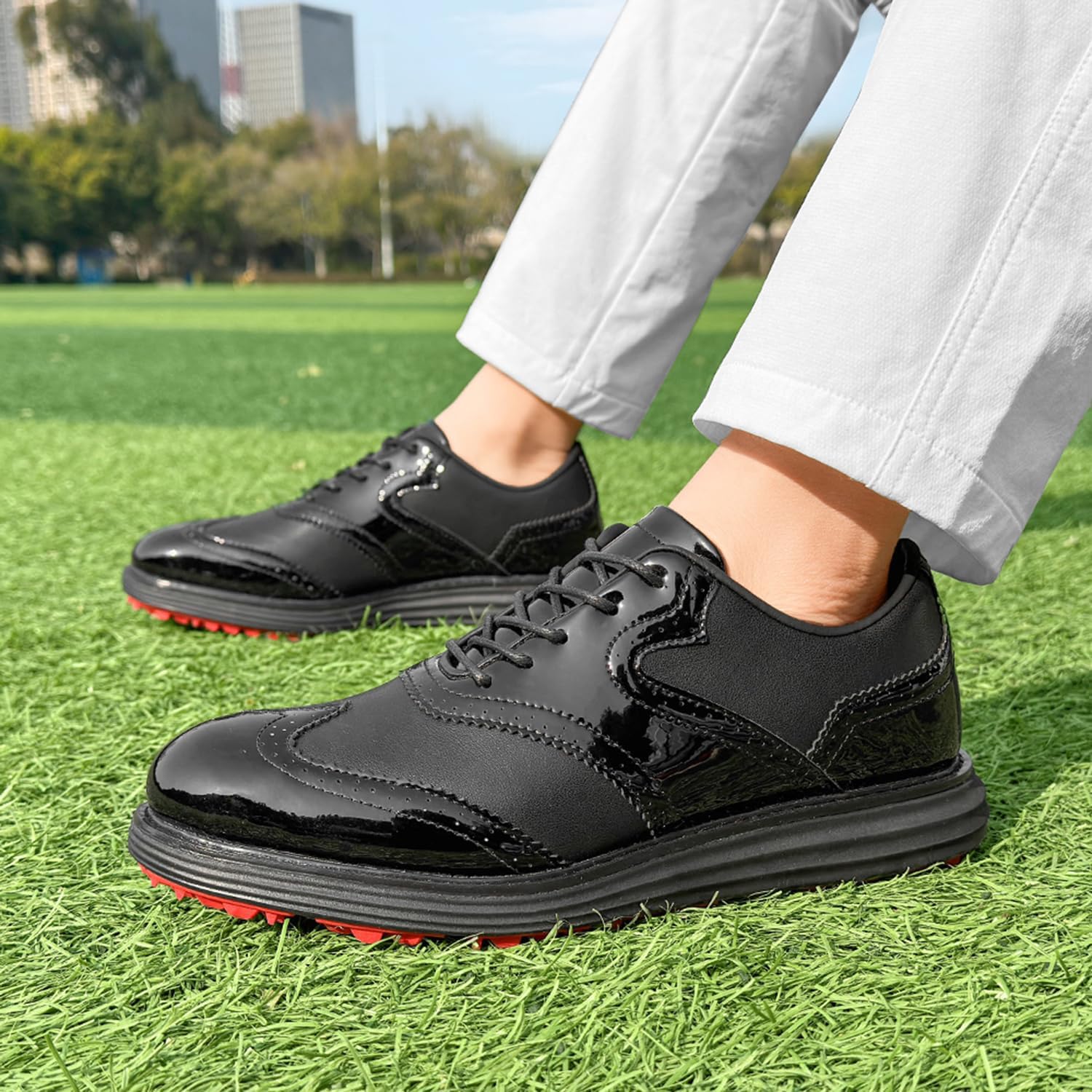 Spikeless Golf Shoes Men Professional Golf Shoes Male Classic Walking Shoes for Golfers Big Size 7-14