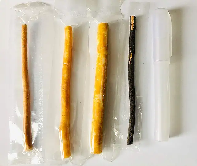 Miswak Olive Set: 4 Natural Toothbrushes & Case - Fresh, Flexible Varieties