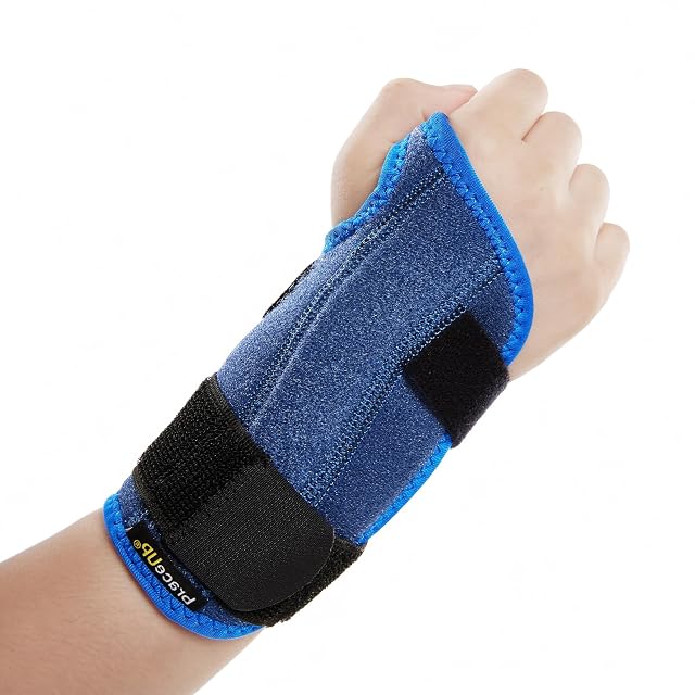 BraceUP Stabilized Kids Wrist Brace- Youth Wrist Support Kids Wrist Splint Child Wrist Brace for Daily Use Boys