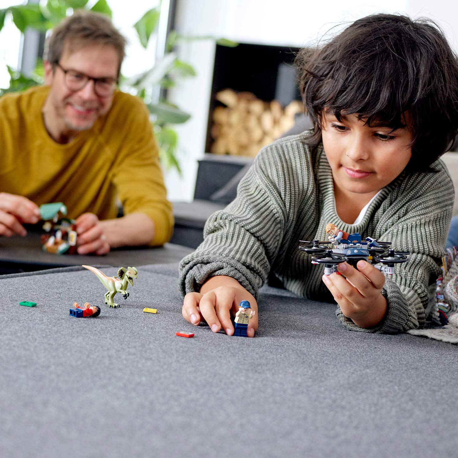 Buy LEGO 75934 Jurassic World Dilophosaurus on the Loose Set with 3 Minifigures, Drone and 