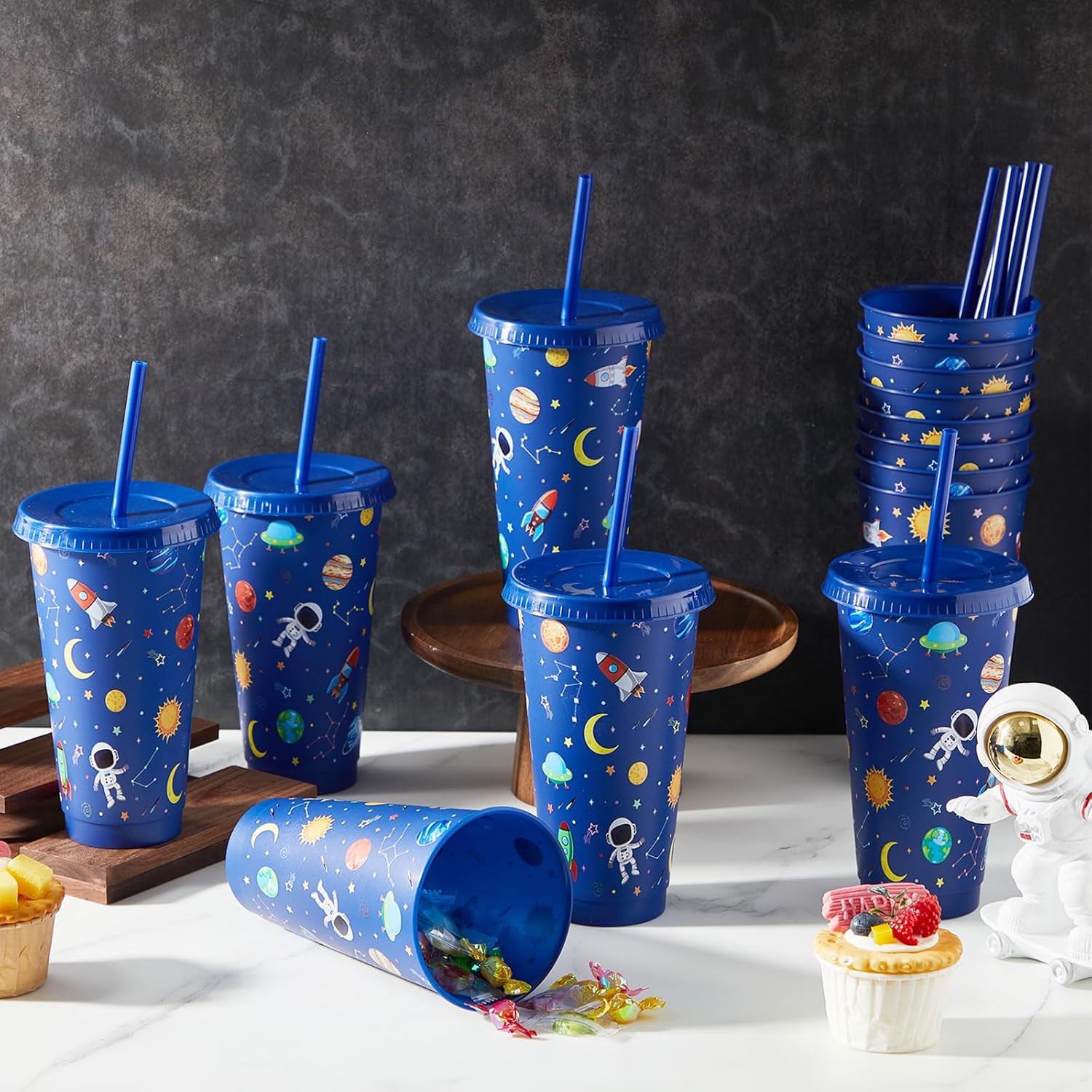 Chuangdi 24 Pcs Space Party Plastic Cups with Lid and Straw 24 oz Outer Space Party Favors Galaxy Astronaut Cups for Birthday Baby Shower Party Supplies