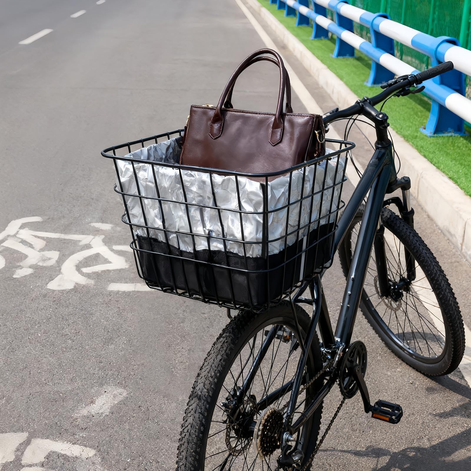 Fodera interna per cestino della bicicletta, copertura protettiva universale con design riflettente, imbottitura spessa per un trasporto sicuro, vestibilità resistente alle intemperie per viaggi