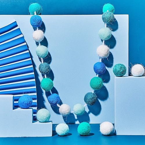Miniatura 5 de Boao 2 guirnaldas de bolas de fieltro de lana de invierno de 6.5 pies, 24 bolas de pompones, decoración colgante de Navidad para pared, aula, hogar,