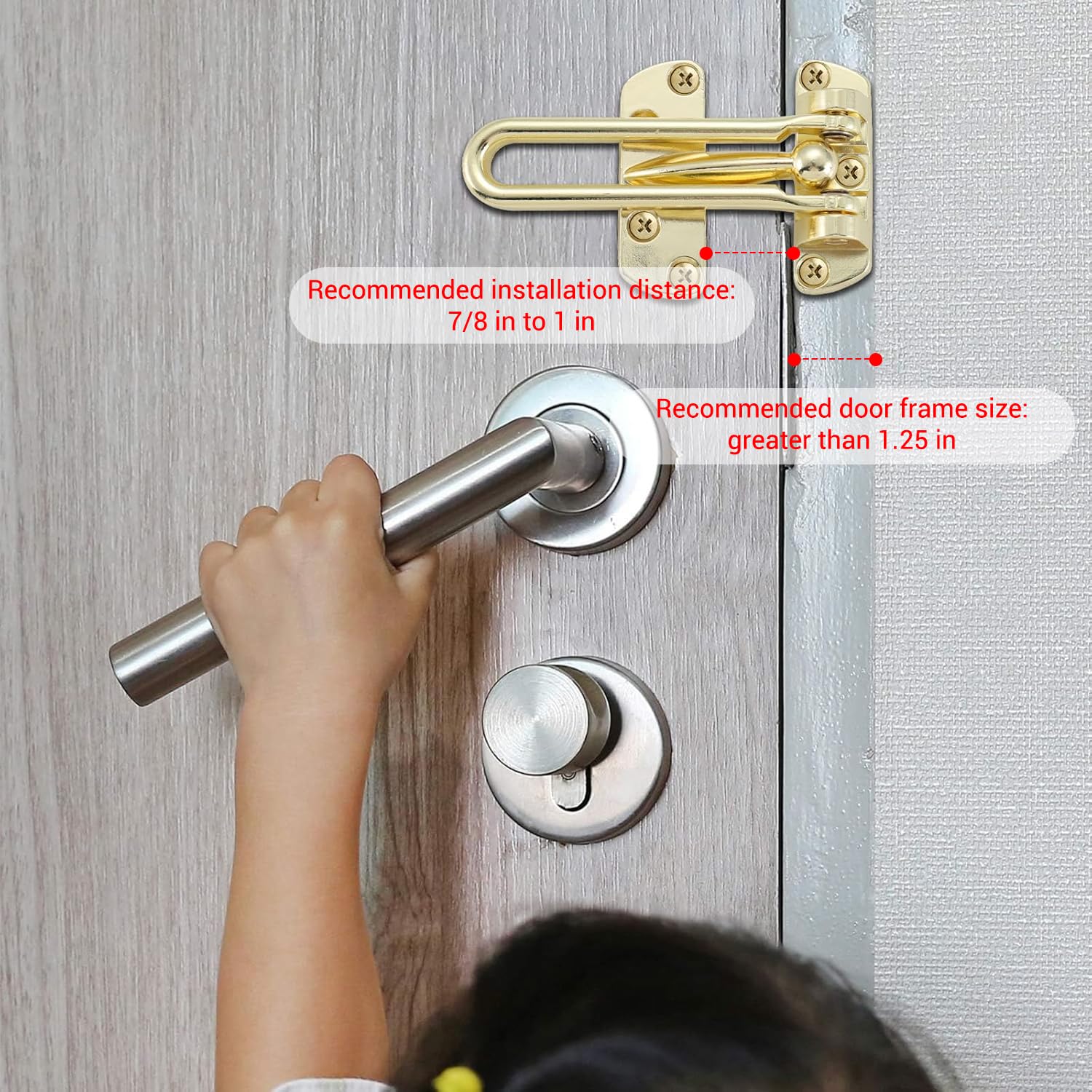 WellMade Cerradura de puerta de barra oscilante, pestillo de seguridad de puerta para seguridad de niños y seguridad del hogar, cierre de refuerzo para puerta (latón brillante, paquete de 4)